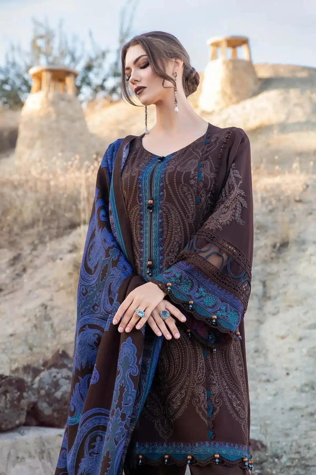 Maria B | M Prints Winter 23 | MPT-2008-B - Pakistani Designer Dress - by Maria B | Type: Luxury - 100% Original at Saira Sultan