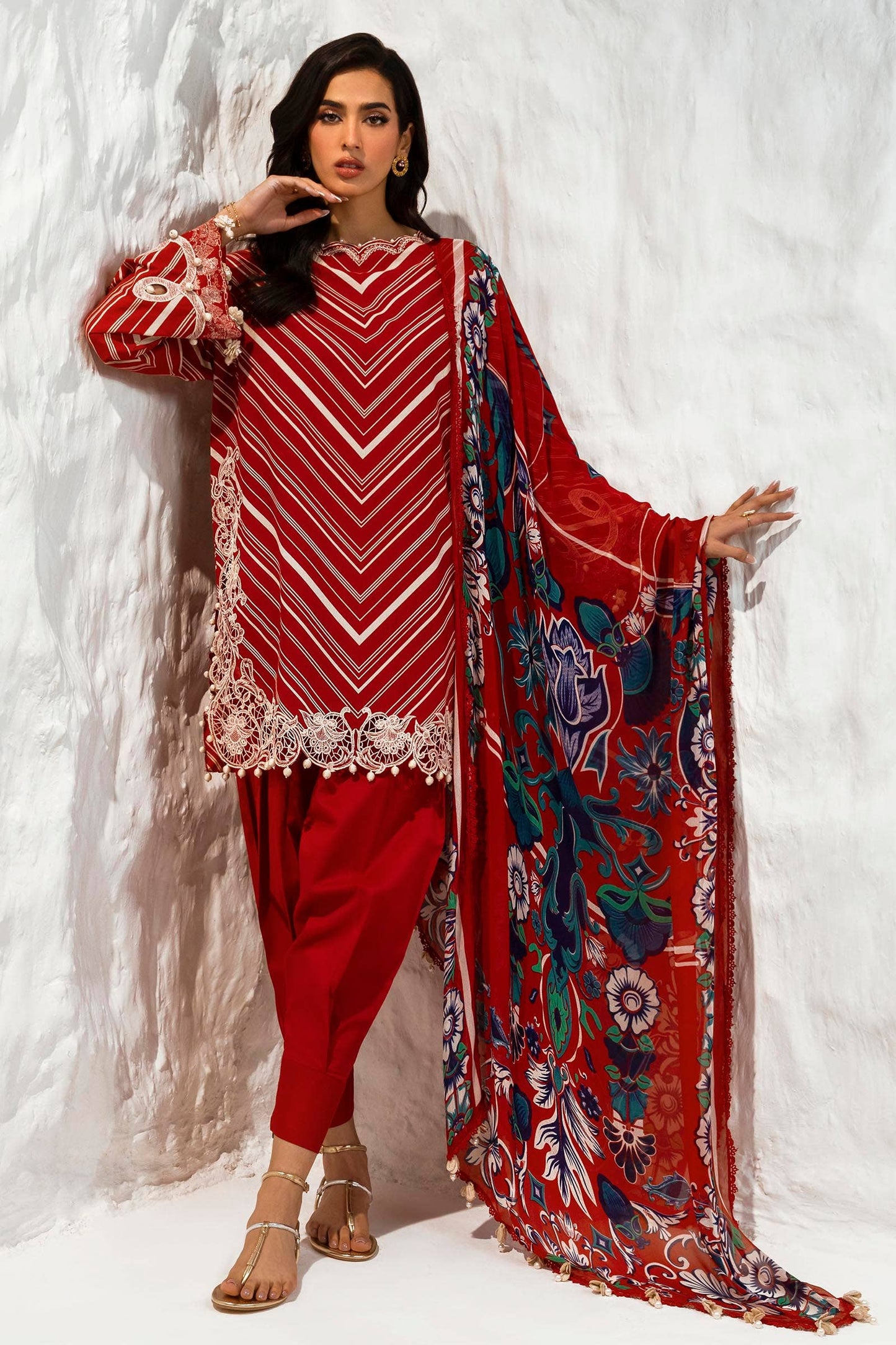 Sana Safinaz | Muzlin Summer 24 | 002A-CI - Pakistani Designer Dress - by Sana Safinaz | Type: Luxury - 100% Original at Saira Sultan