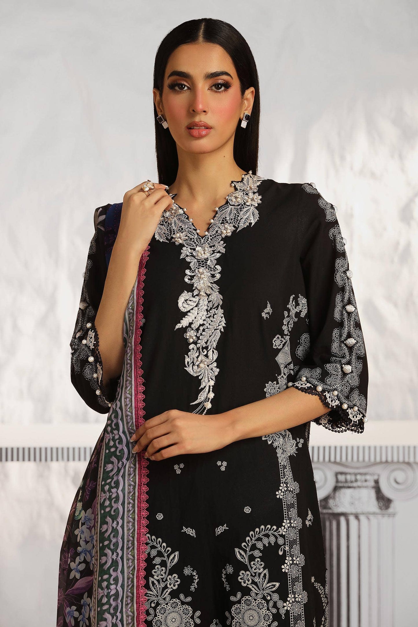 Sana Safinaz | Muzlin Summer 24 | 008A-CK - Pakistani Designer Dress - by Sana Safinaz | Type: Luxury - 100% Original at Saira Sultan