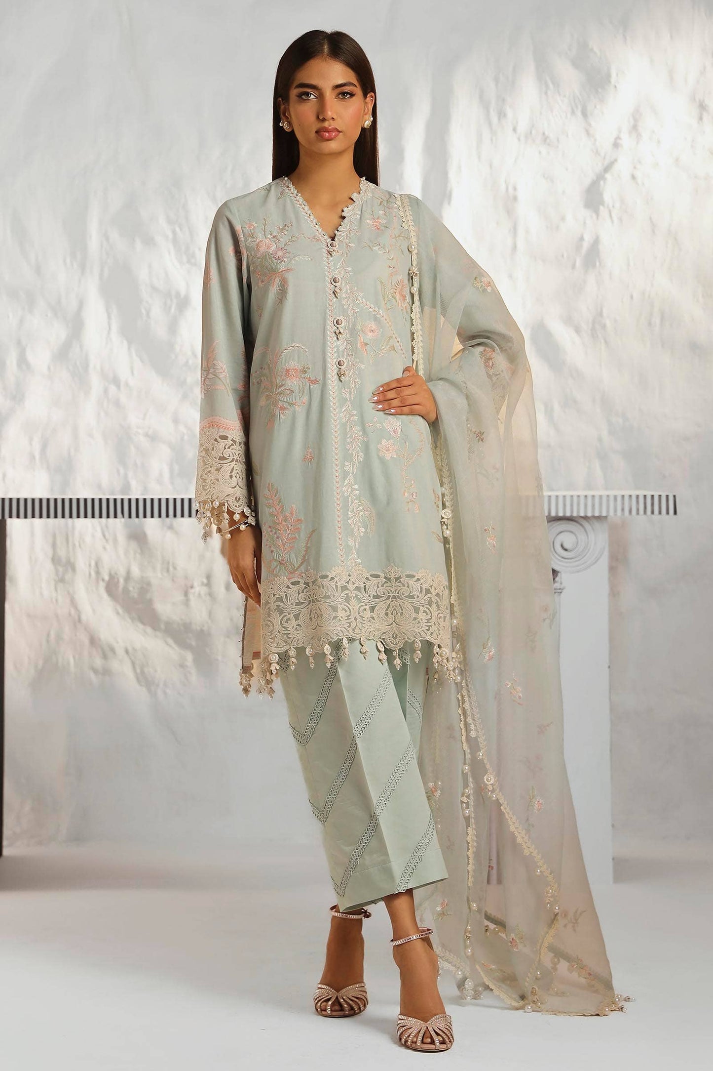 Sana Safinaz | Muzlin Summer 24 | 018A-CV - Pakistani Designer Dress - by Sana Safinaz | Type: Luxury - 100% Original at Saira Sultan