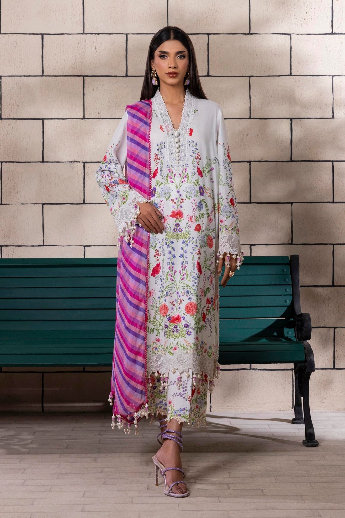 Sana Safinaz | Muzlin Spring 25 | M251-024A-3CI XS White Lawn