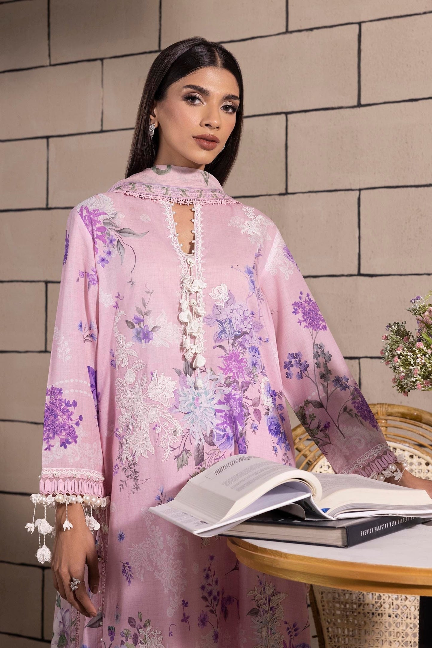Sana Safinaz | Muzlin Spring 25 | M251-025A-3CJ M Pink Lawn