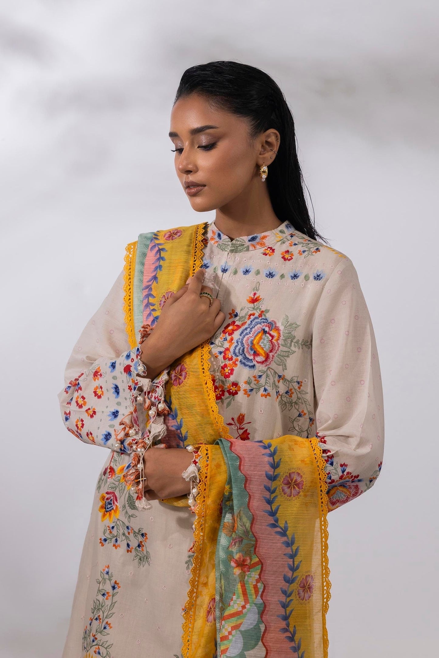 Sana Safinaz | Muzlin Summer 25 | 018A M Off White Lawn