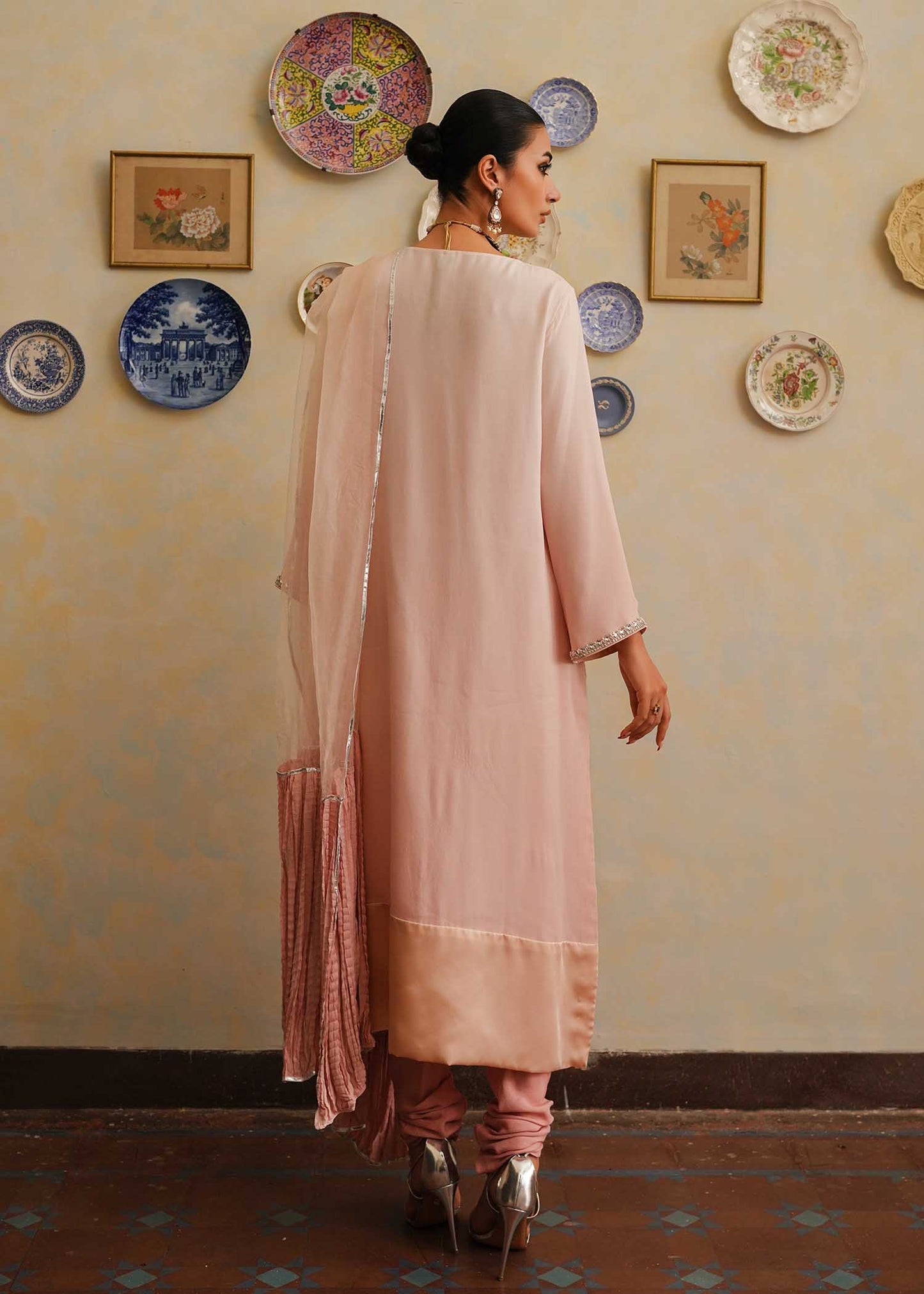 Mahgul | Eid Edit 2024 | Pink Shade - Pakistani Designer Dress - by Mahgul | Type: Luxury - 100% Original at Saira Sultan