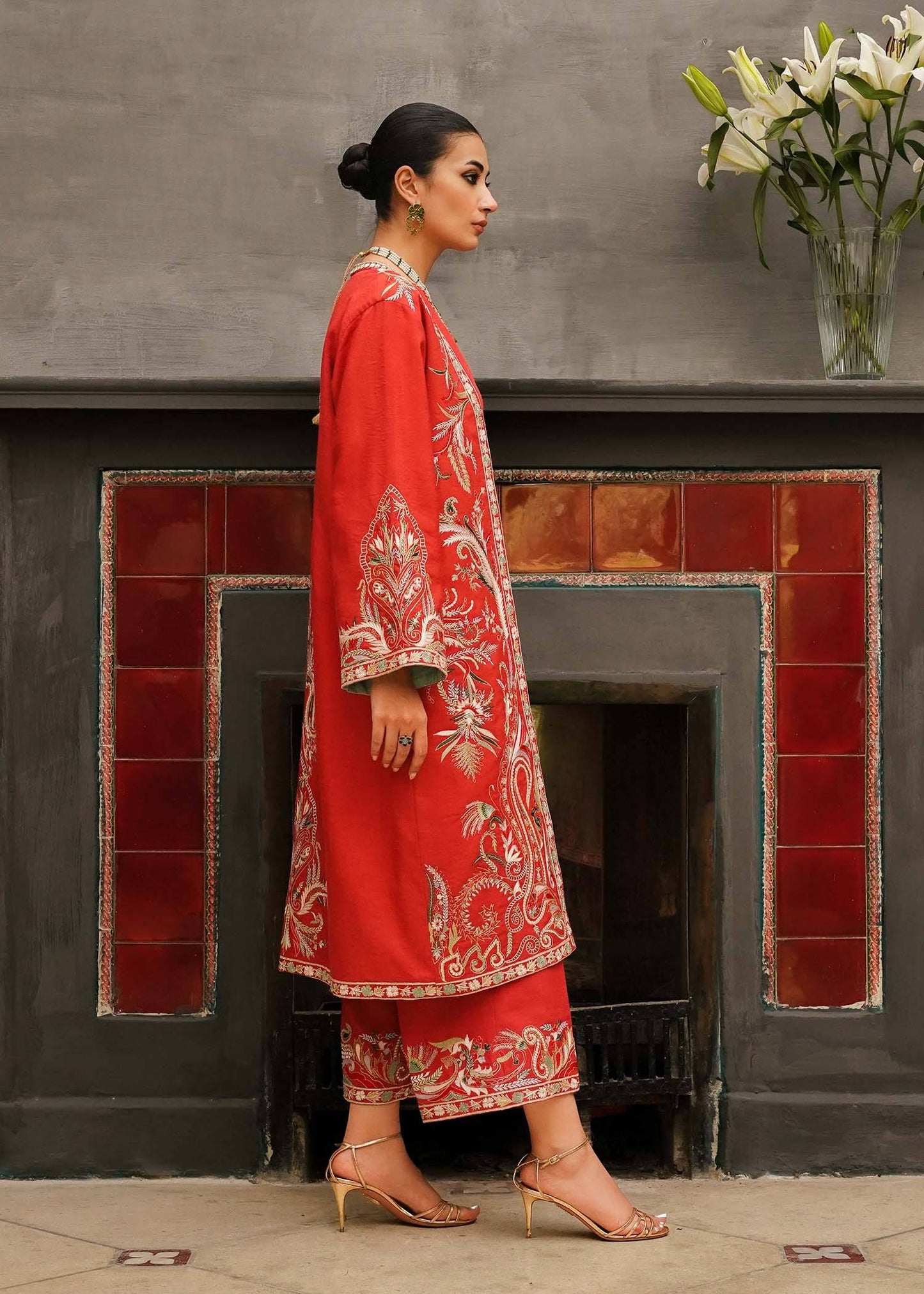 Mahgul | Eid Edit 2024 | Kashmiri Dreams - Pakistani Designer Dress - by Mahgul | Type: Luxury - 100% Original at Saira Sultan