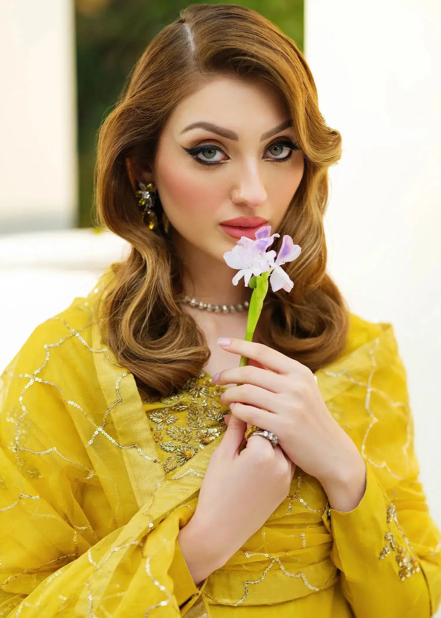 Mahum Asad | Forever and Ever Formals | Lyra - Pakistani Designer Dress - by Mahum Asad | Type: Formal - 100% Original at Saira Sultan