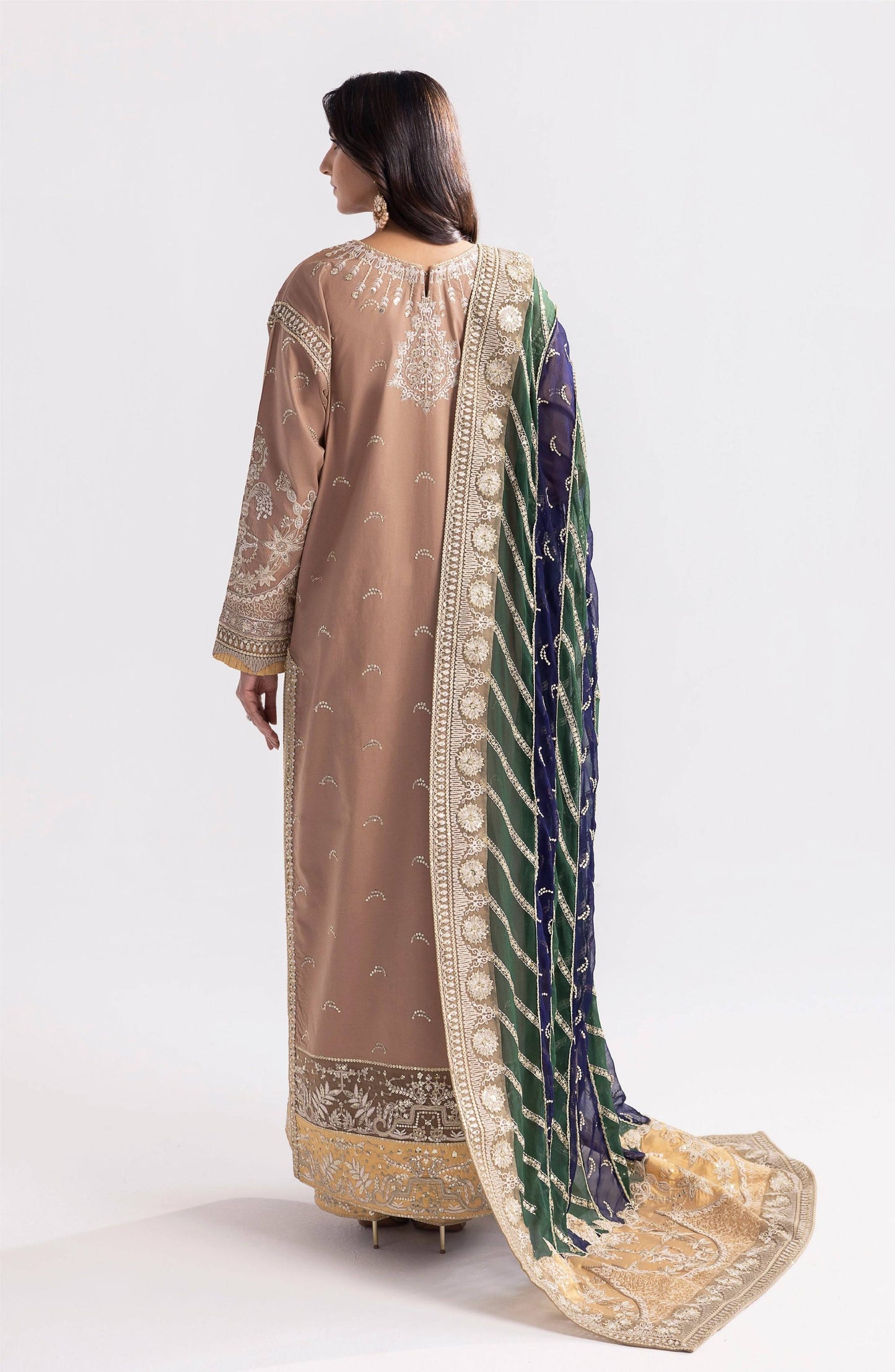 Maryum N Maria | Eid Luxury Lawn 24 | Fareena - Pakistani Designer Dress - by Maryum N Maria | Type: Luxury - 100% Original at Saira Sultan