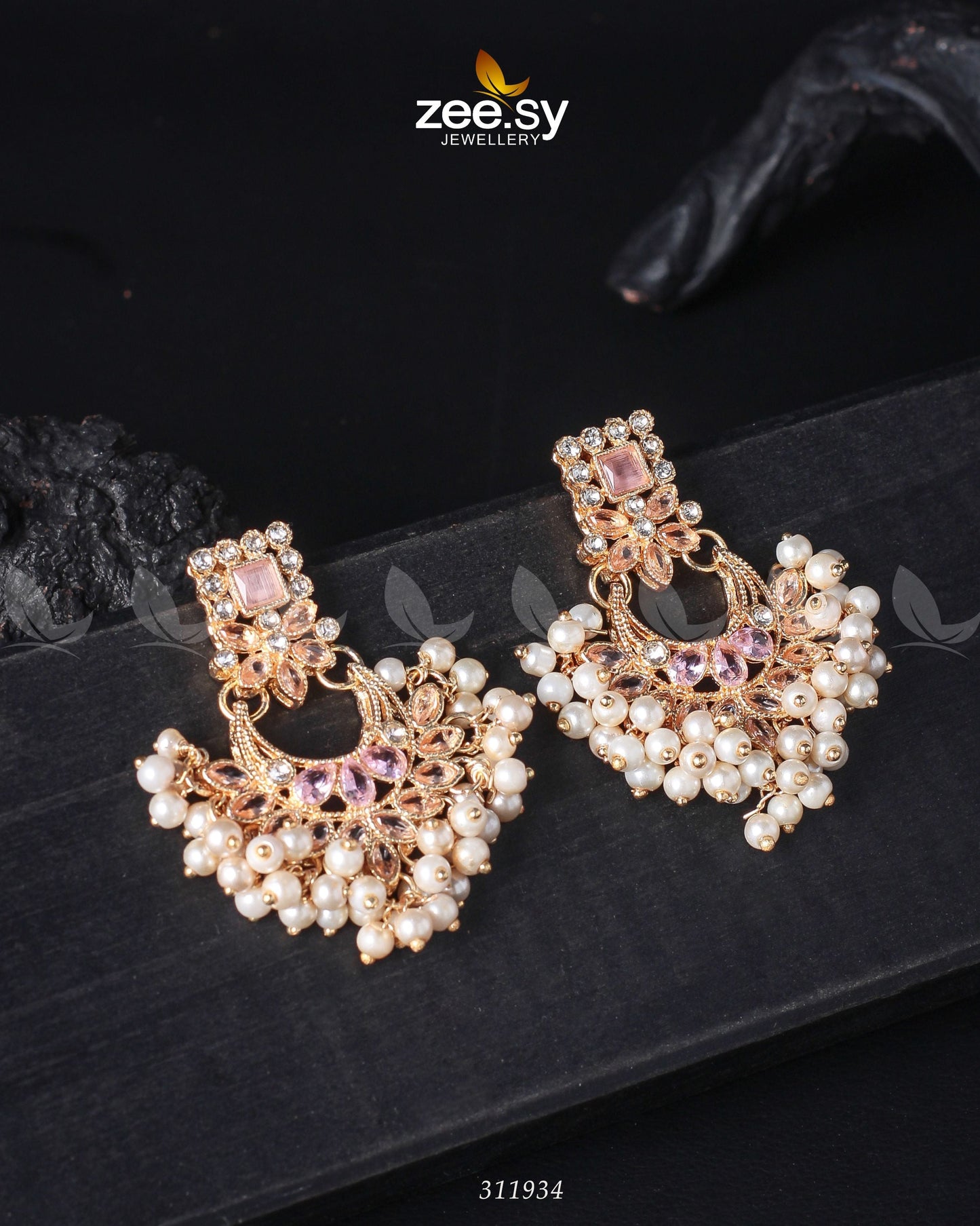 Lily Earrings Mint pink