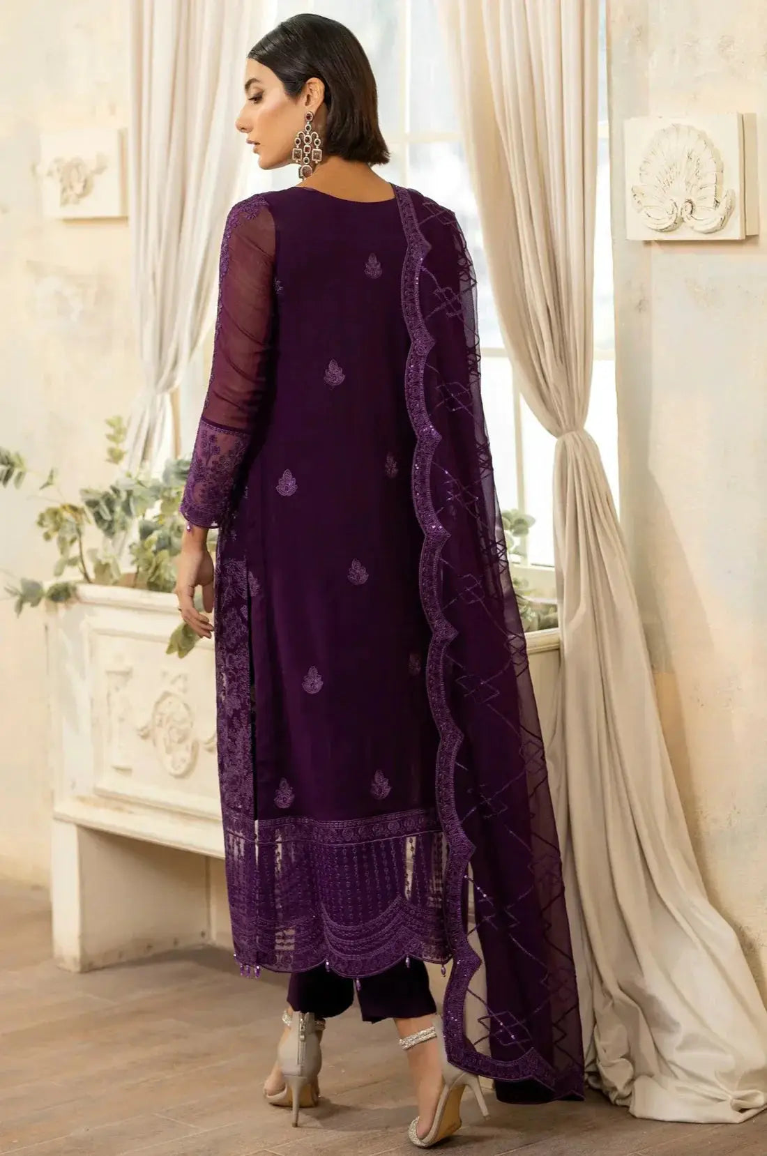 Mohagni | Janan Formals | LUCIA MGL-02 - Pakistani Designer Dress - by Mohagni | Type: Formal - 100% Original at Saira Sultan
