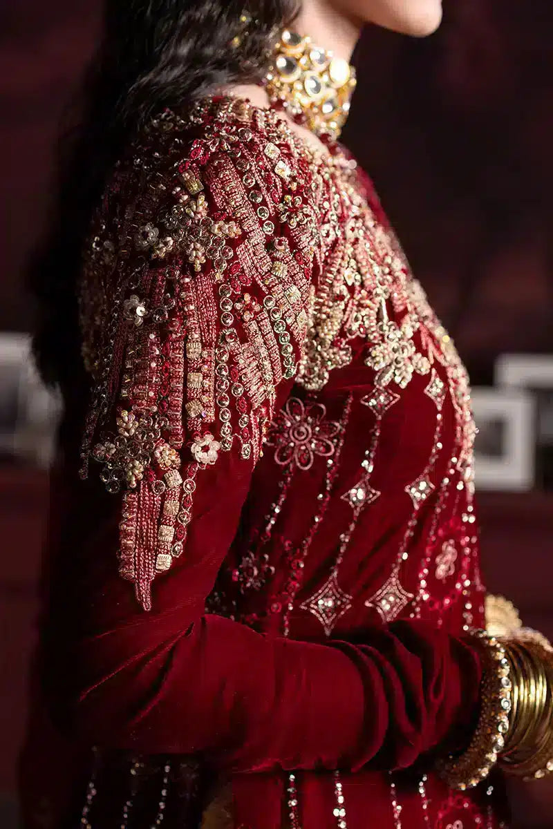 Mushq | Niloufer Velvet Edit 23 | Farah - Pakistani Designer Dress - by Mushq | Type: Bridal - 100% Original at Saira Sultan