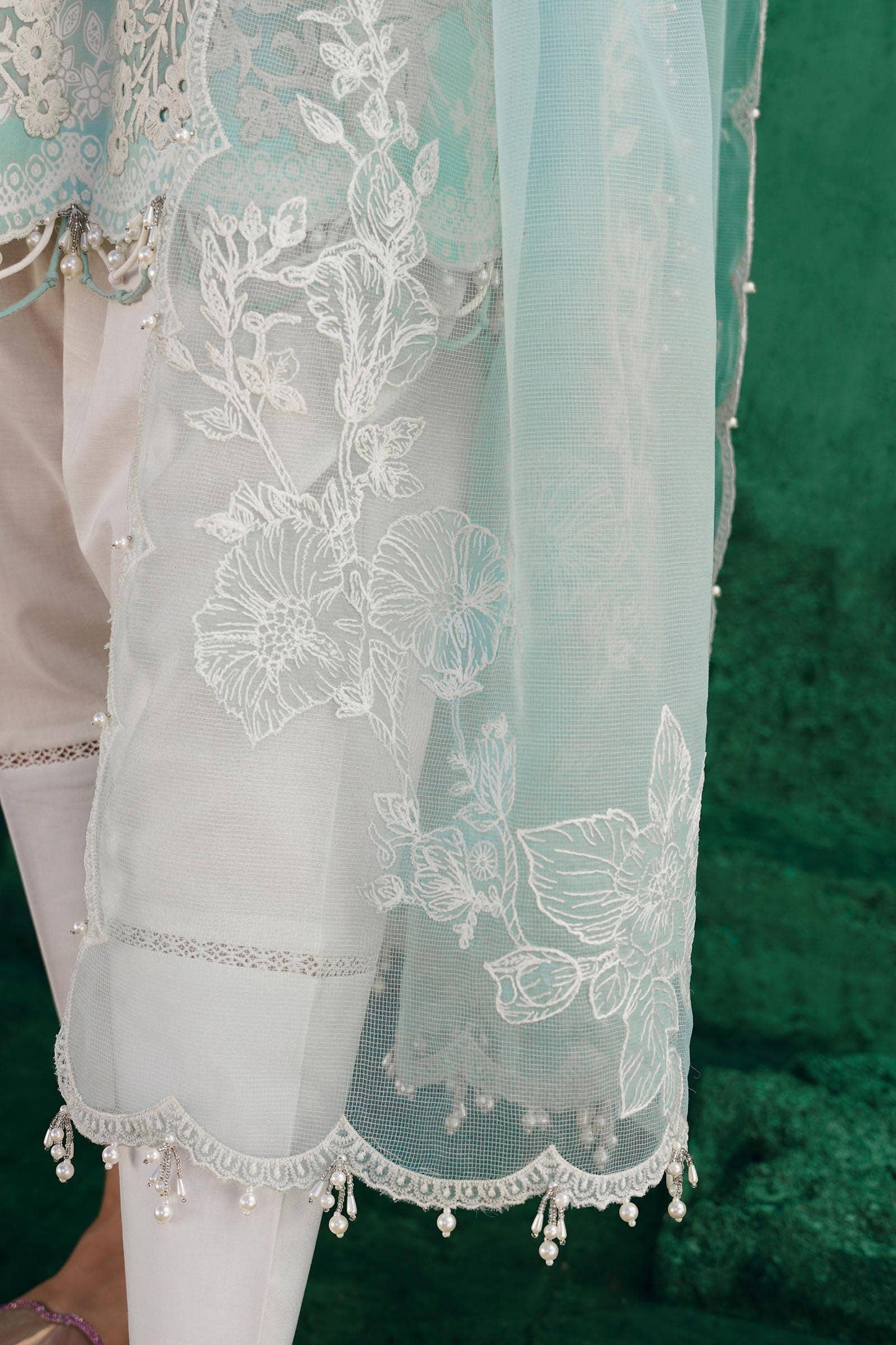 Sana Safinaz | Muzlin Spring 24 | M241-011B-CW - Pakistani Designer Dress - by sana | Type: Luxury - 100% Original at Saira Sultan