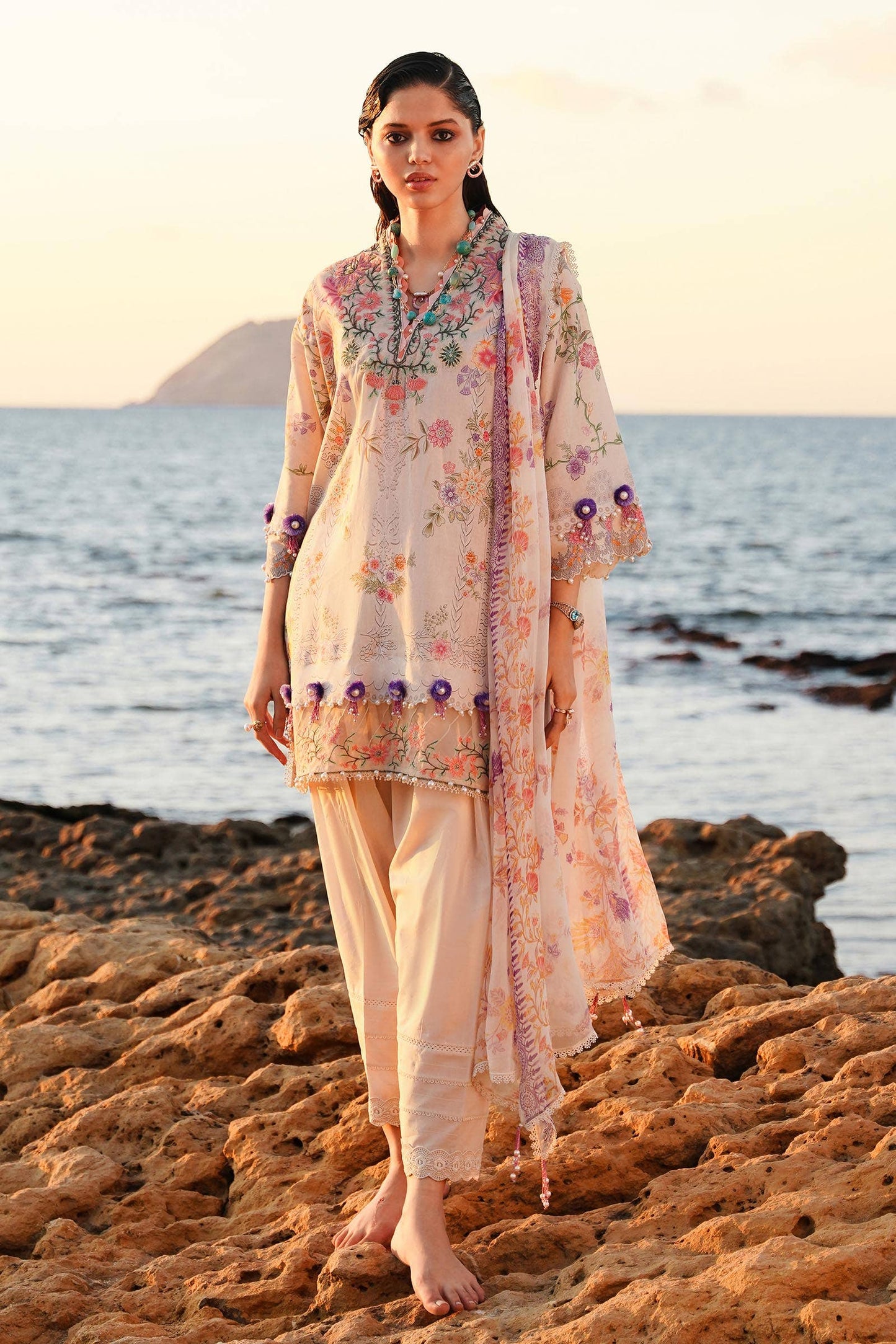 Sana Safinaz | Muzlin Spring 24 | M241-008A-CI - Pakistani Designer Dress - by Sana Safinaz | Type: Luxury - 100% Original at Saira Sultan