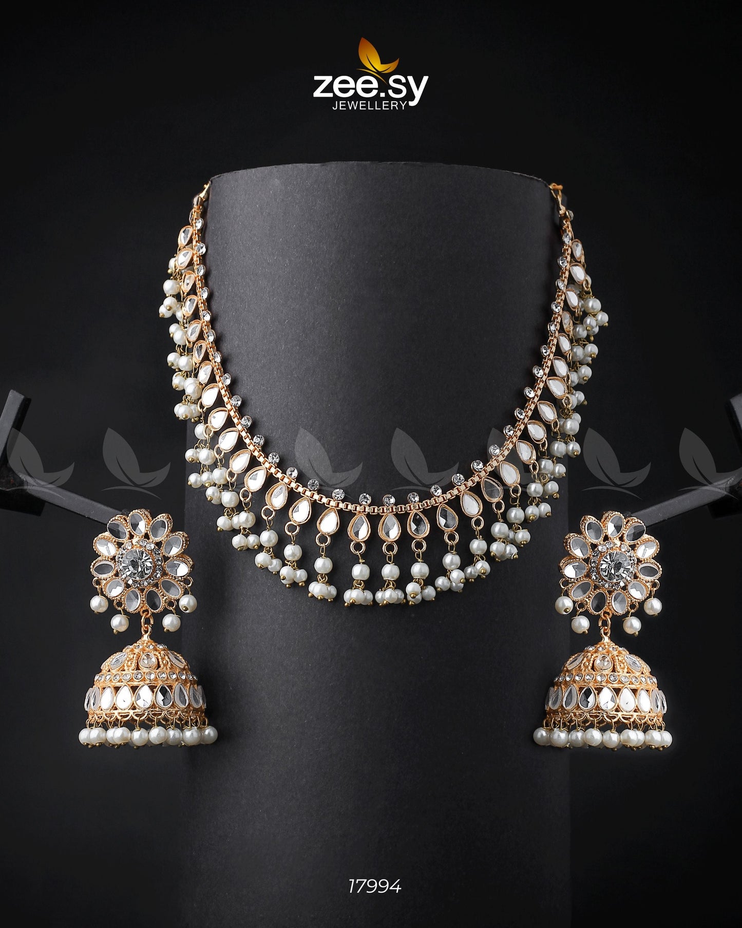 Ilana's Necklace Golden