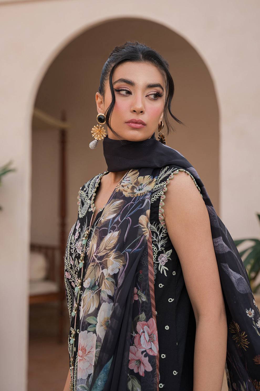 Neeshay | Symphony Luxury Lawn 24 | Celestial - Pakistani Designer Dress - by Neeshay | Type: Luxury - 100% Original at Saira Sultan
