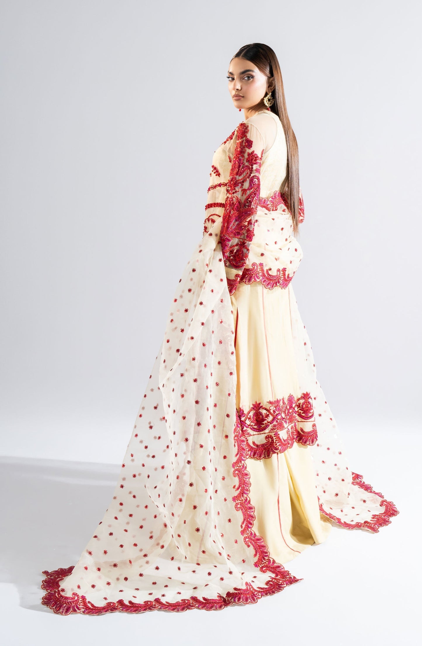 Maryum N Maria | Riwayat Wedding Formals | ONISHA - MW24-557 - Pakistani Designer Dress - by Maryum N Maria | Type: Ladies Clothes - 100% Original at Saira Sultan