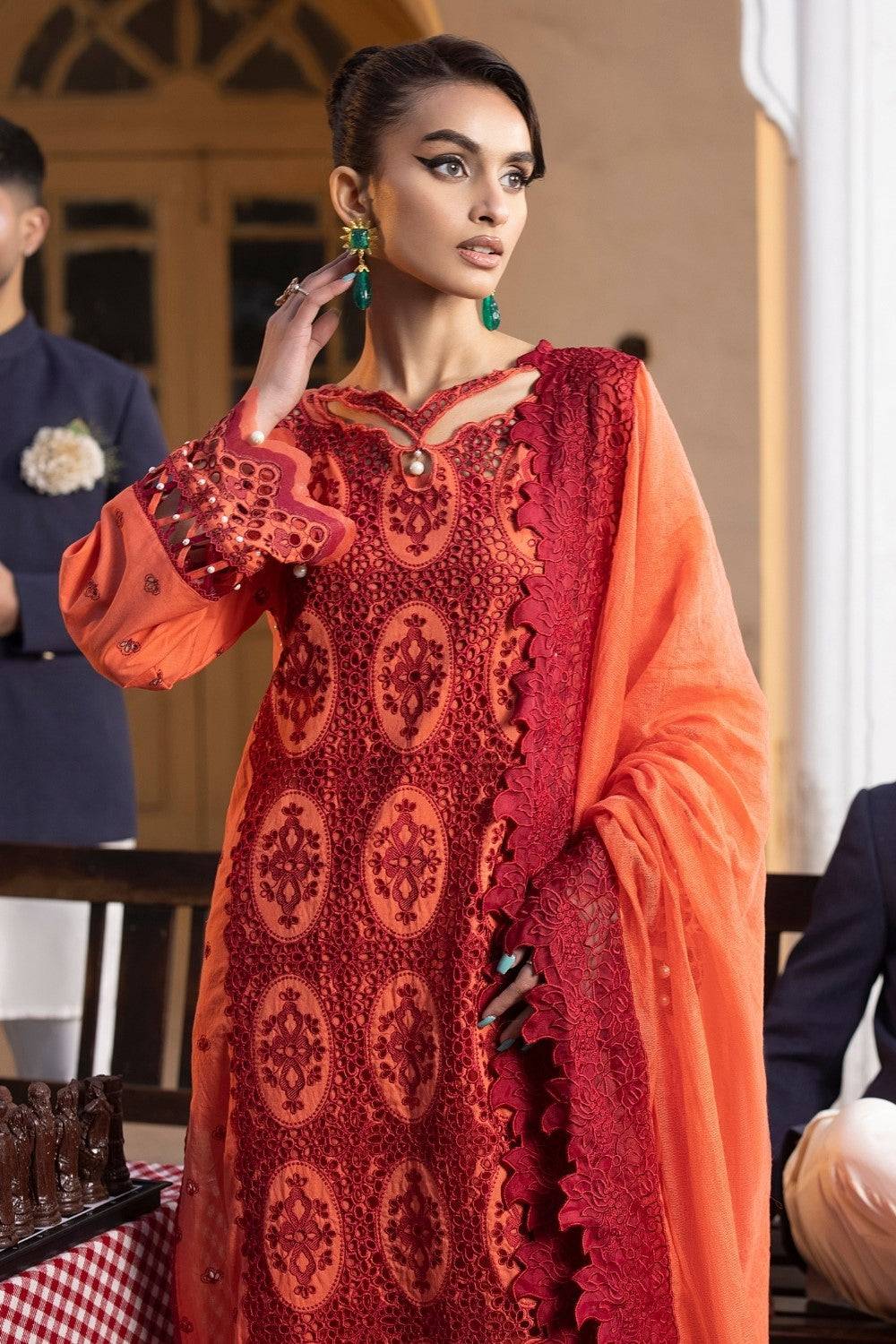 Ittehad | Embroidered Lawn | I-18 - Pakistani Designer Dress - by Ittehad | Type: Luxury - 100% Original at Saira Sultan