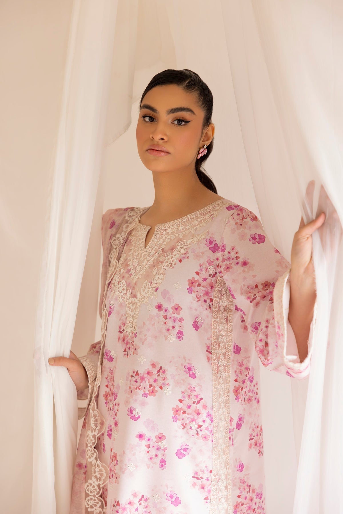 Mohagni | Tulip 25 | PLS-112 S Light Pink Silk lawn
