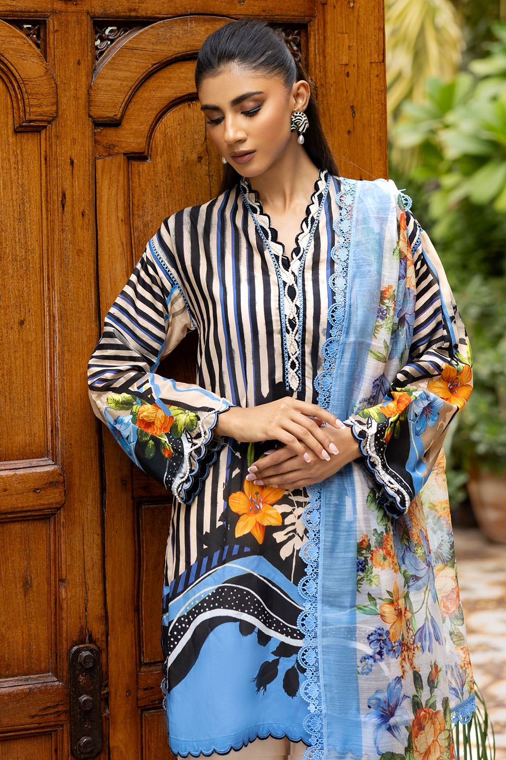 Gul Ahmed | Festive Capsule 25 | PC-52002 XL Multi Lawn