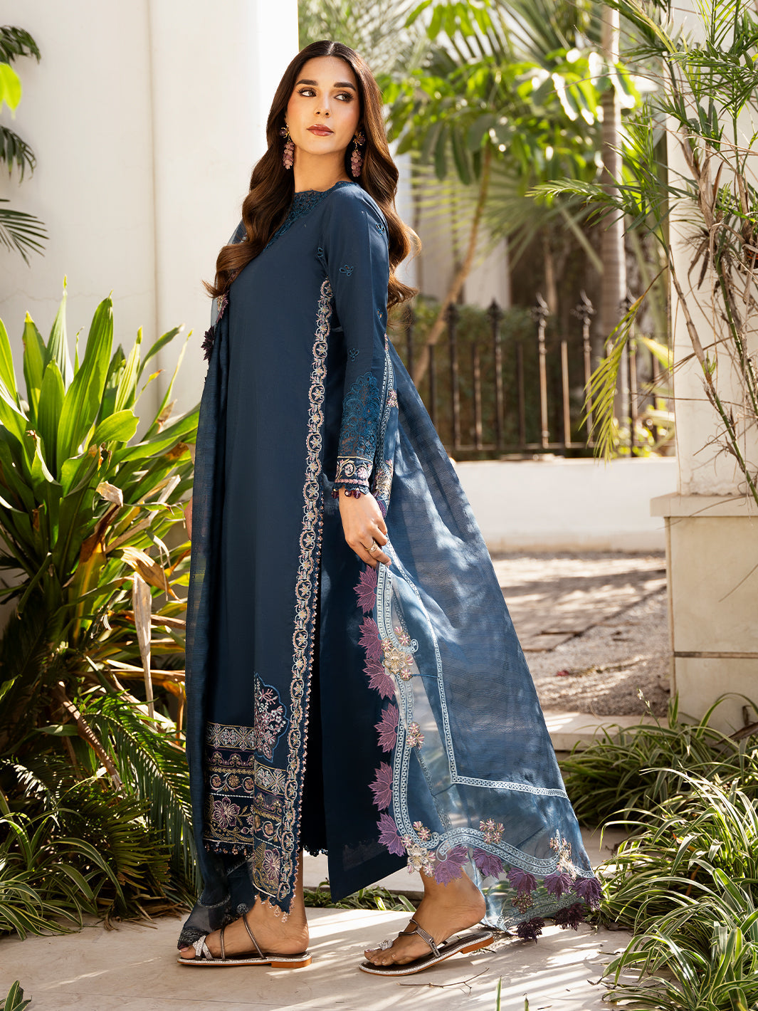 Izel | Mahveen Festive Lawn 25 | RAISA S Navy Blue Lawn
