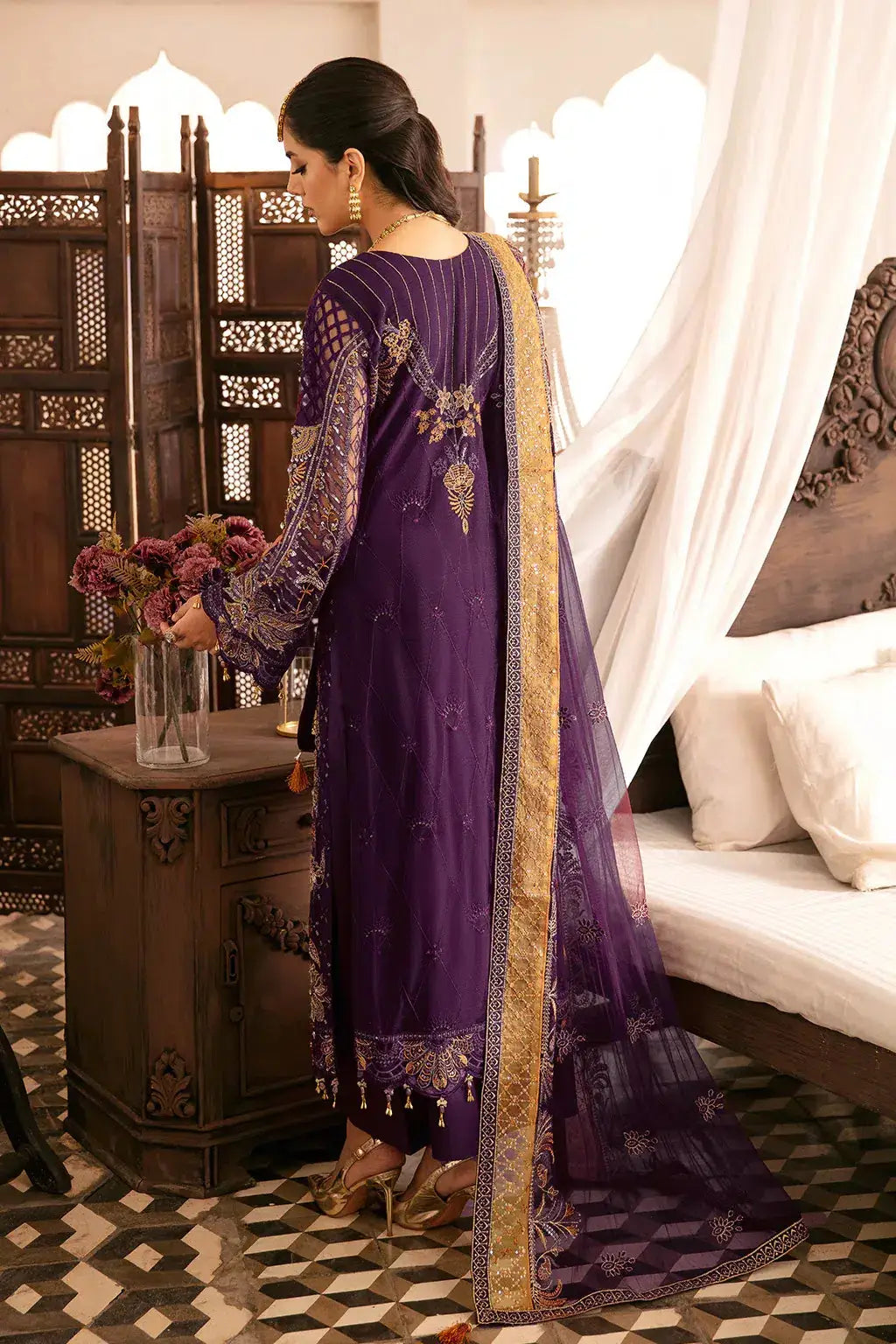 Ramsha | Luxury Wedding Collection 2023 | H-303 - Pakistani Designer Dress - by Ramsha | Type: Formal - 100% Original at Saira Sultan