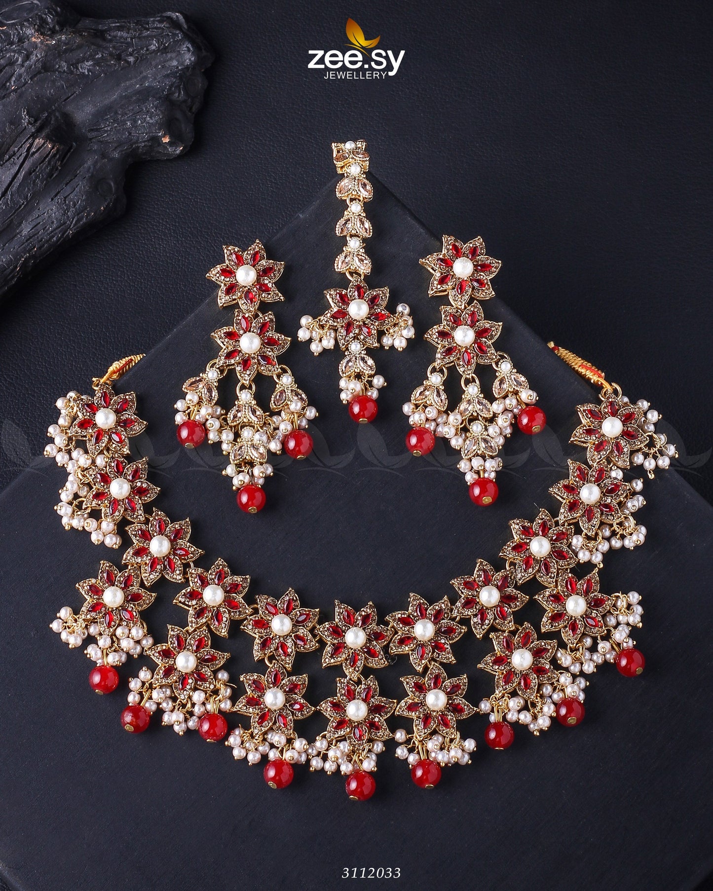 Monarda Bridal Sets Golden Red