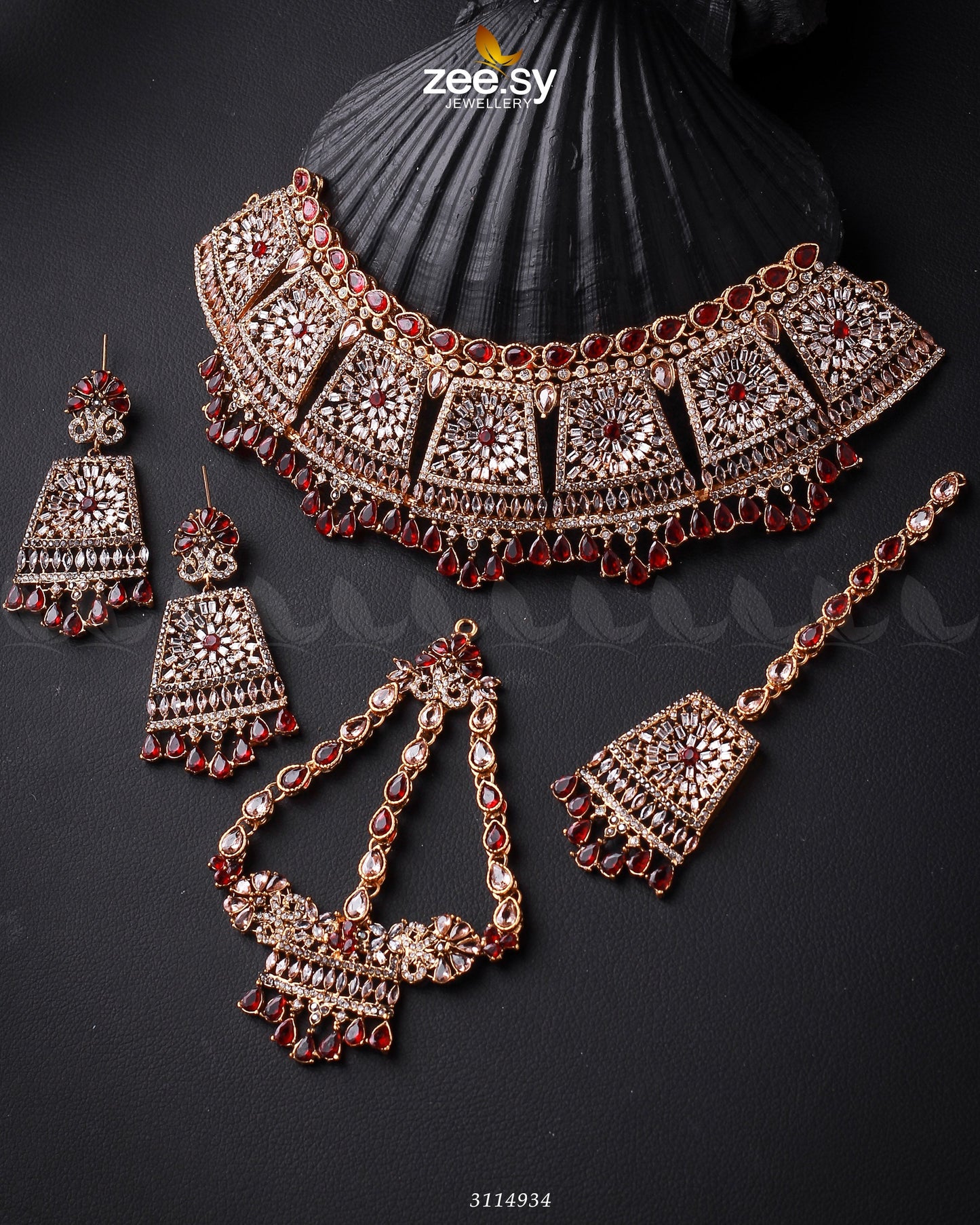 Royal Bridal Set Golden Red