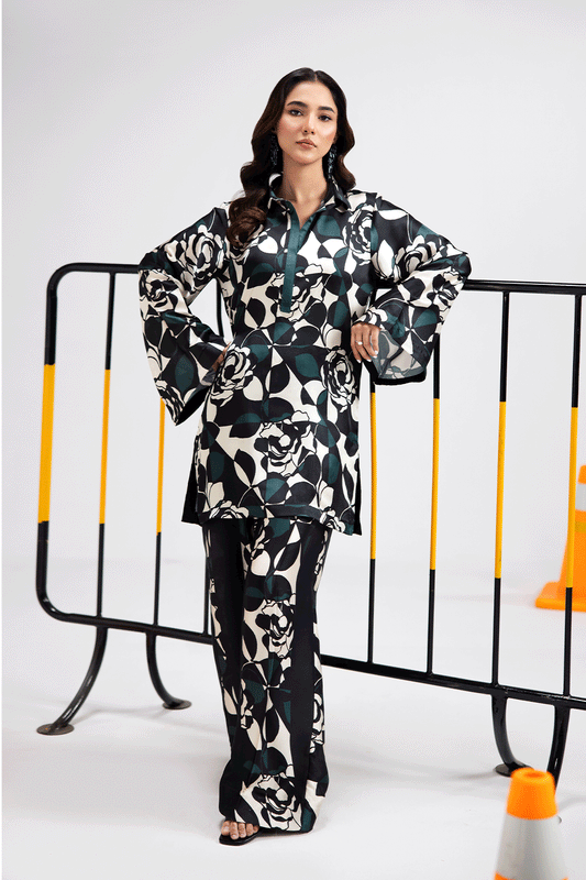 Afsanah | The Print Edit | FOREST MUSE AP-101 XS Deep Olive Green Silk