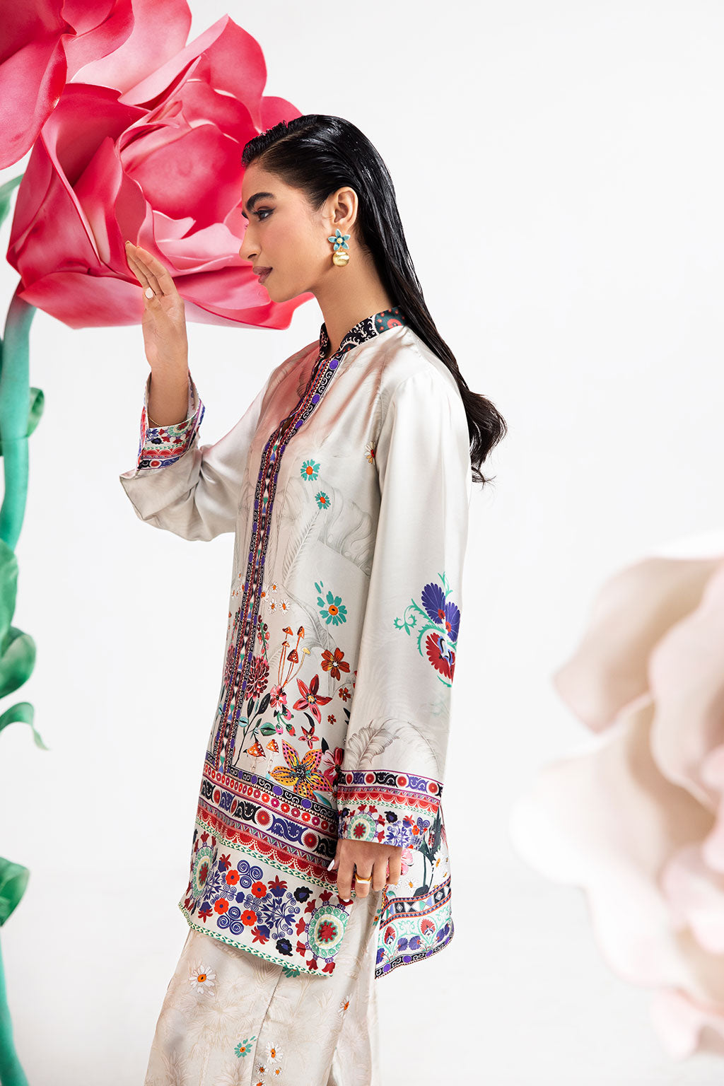 Afsanah | The Print Edit | IVORY FROST AP-108 M Pearl White Silk