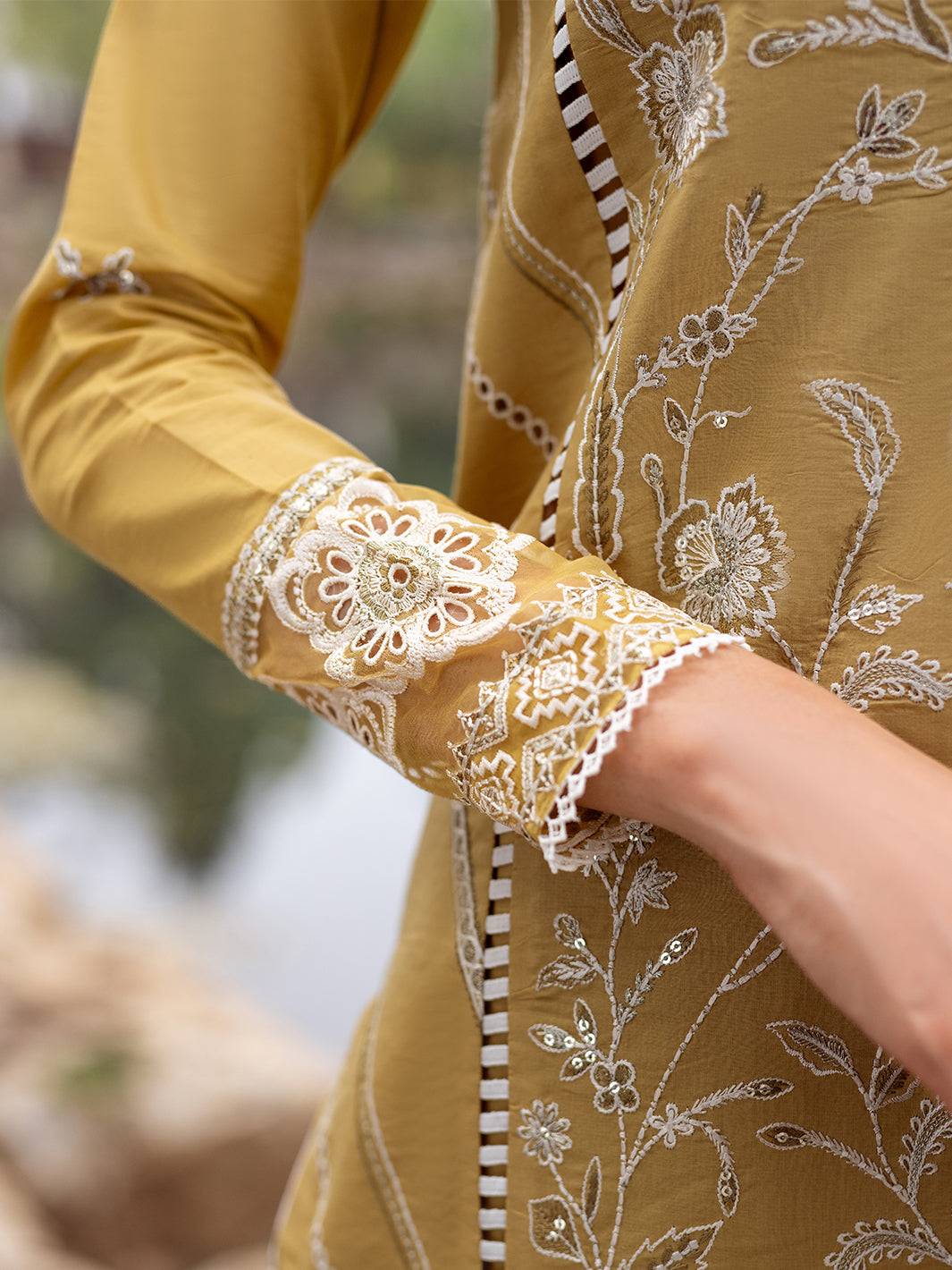 Roheenaz | Dahlia Embroidered Lawn 24 | Forsythia - Pakistani Designer Dress - by Roheenaz | Type: Luxury - 100% Original at Saira Sultan