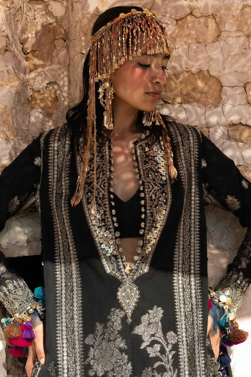 Sana Safinaz | Winter Luxury 23 | S231-001A-DF - Pakistani Designer Dress - by Sana Safinaz | Type: Luxury - 100% Original at Saira Sultan