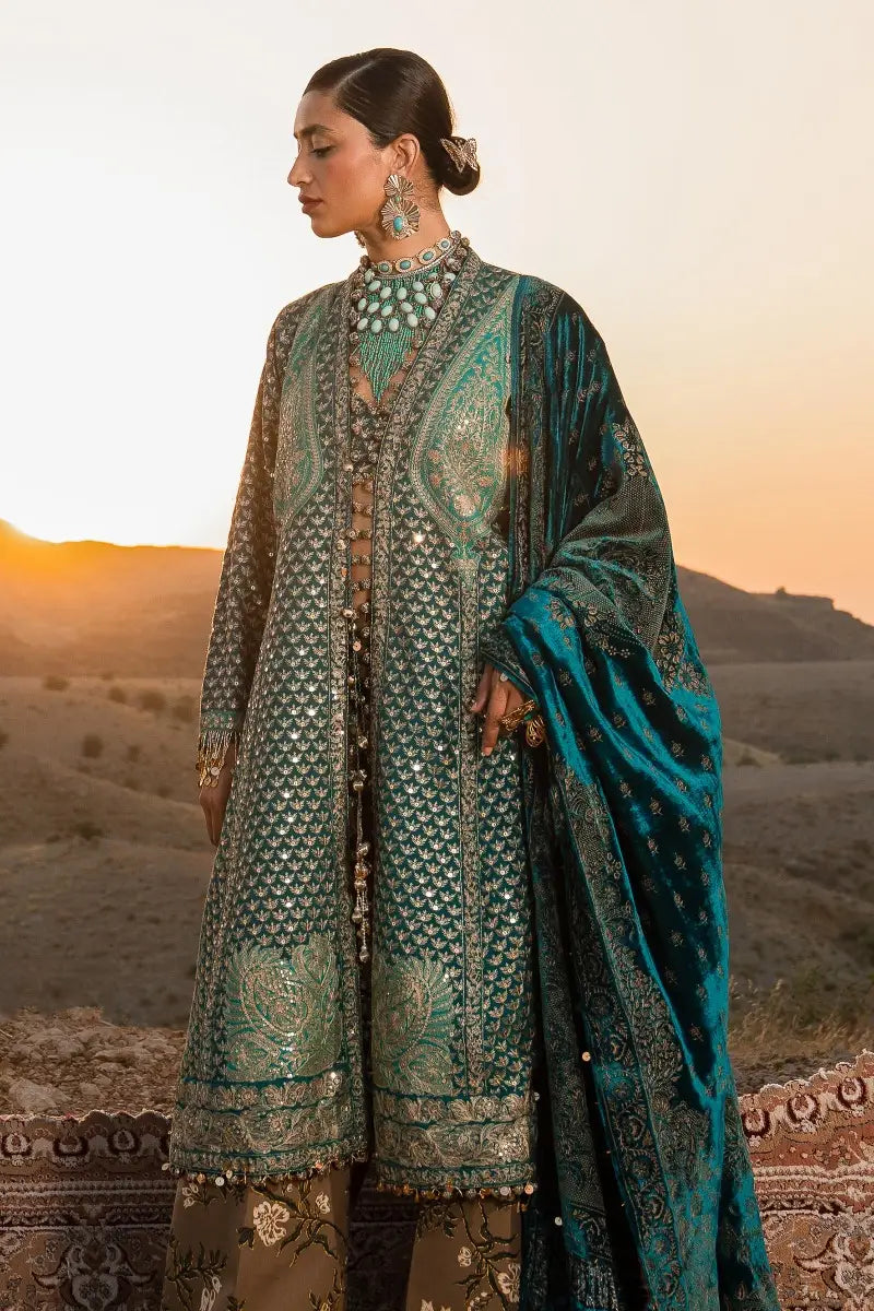 Sana Safinaz | Winter Luxury 23 | S231-007A-DE - Pakistani Designer Dress - by Sana Safinaz | Type: Luxury - 100% Original at Saira Sultan