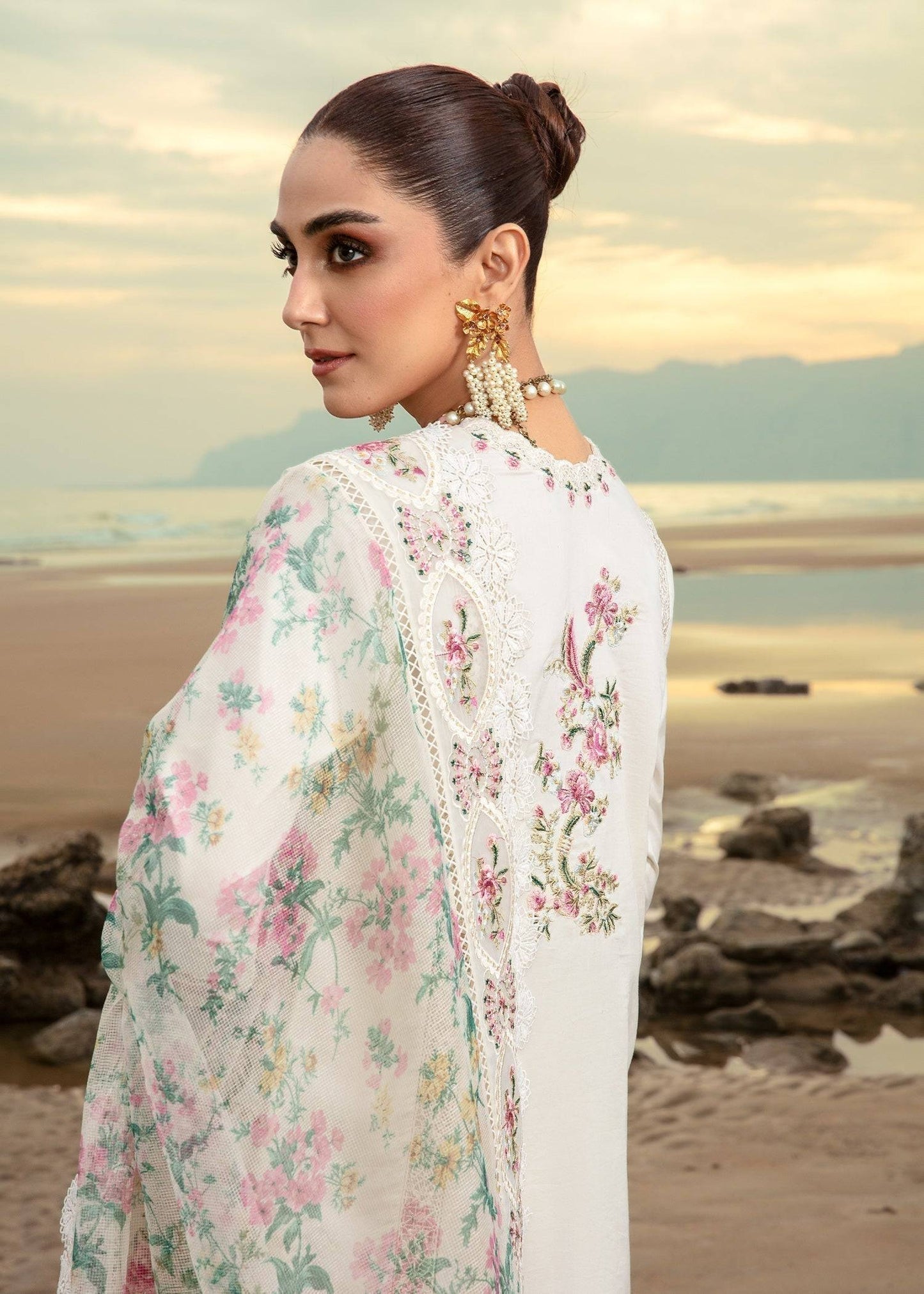 Crimson | Lawn 24 | Dove's Song - Cloud - Pakistani Designer Dress - by Crimson | Type: Luxury - 100% Original at Saira Sultan