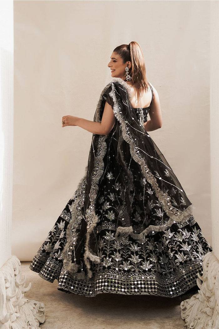 Saira Rizwan | Mehr o mah Wedding Formals | Zeba - Pakistani Designer Dress - by Saira Rizwan | Type: Bridal - 100% Original at Saira Sultan