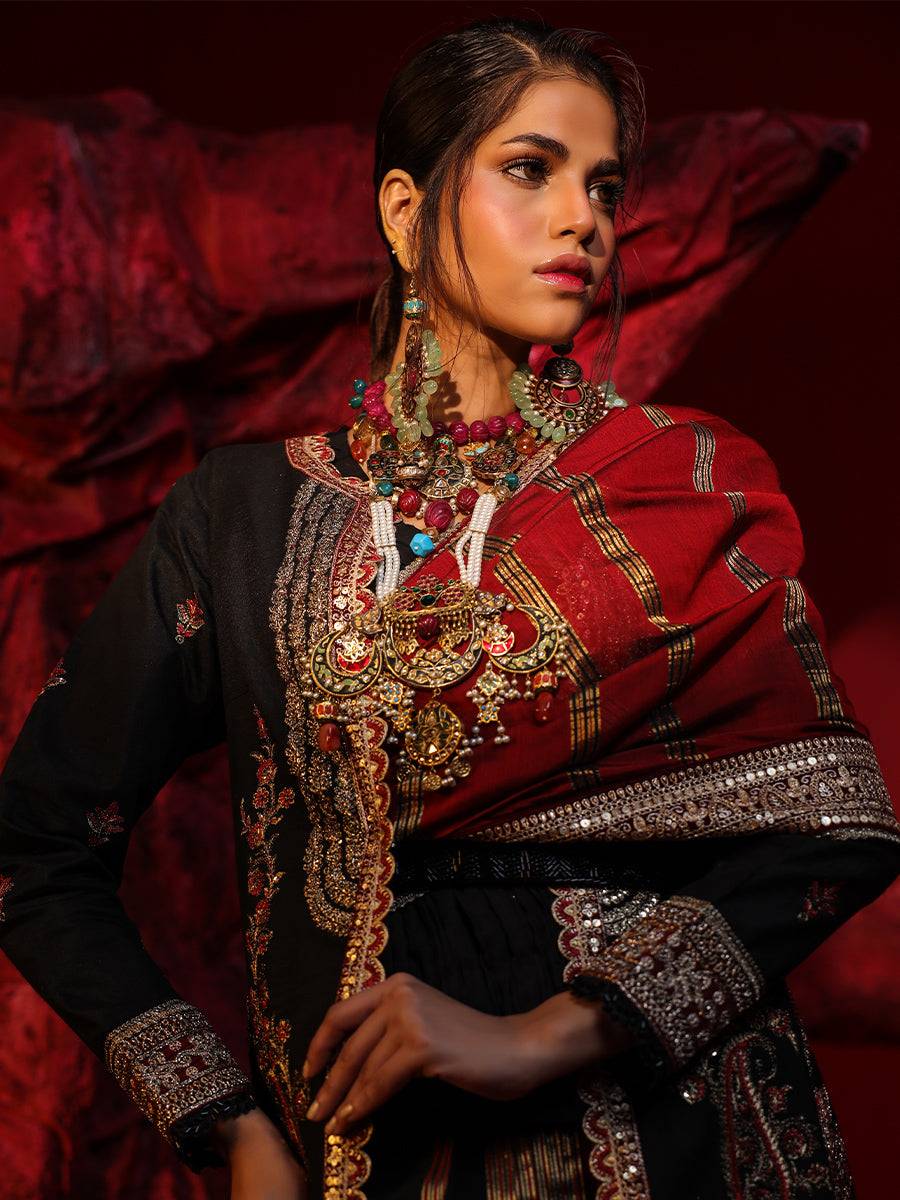 Salitex | Luxury Wear 24 | 39 - Pakistani Designer Dress - by Salitex | Type: Luxury - 100% Original at Saira Sultan
