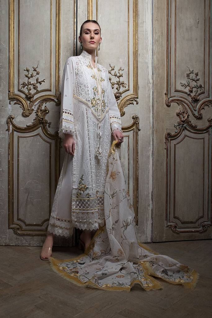 Sobia Nazir | Luxury Lawn 24 | DESIGN 3A - Pakistani Designer Dress - by Sobia Nazir | Type: Luxury - 100% Original at Saira Sultan