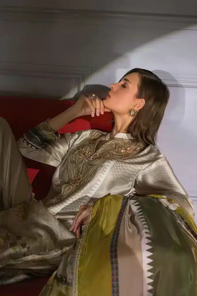 Sobia Nazir | Silk Collection 23 | 01 - Pakistani Designer Dress - by Sobia Nazir | Type: Luxury - 100% Original at Saira Sultan