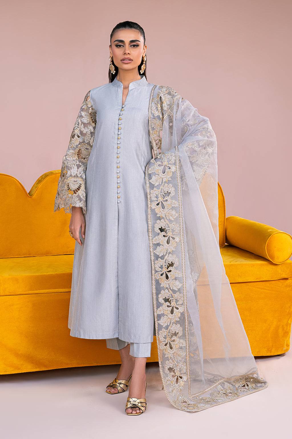 Vanya | Fareesha Formals | FR-01 - Pakistani Designer Dress - by Vanya | Type: Formal - 100% Original at Saira Sultan