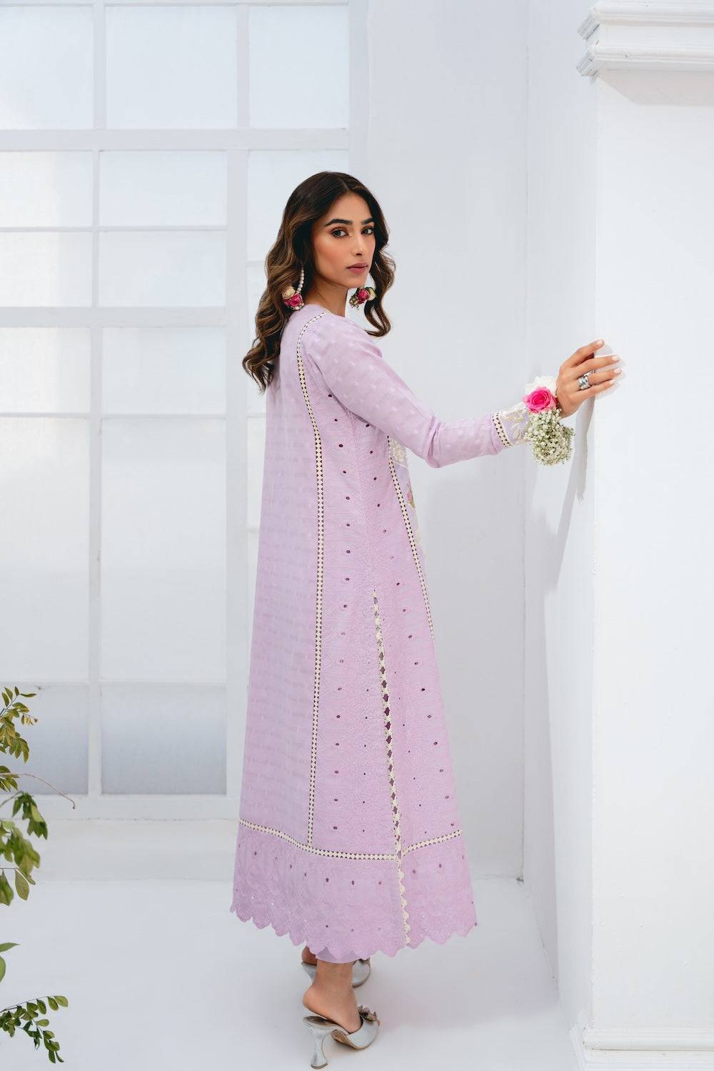 Vintage | Eid Edit 24 | Anamika - Pakistani Designer Dress - by Vintage | Type: Luxury - 100% Original at Saira Sultan