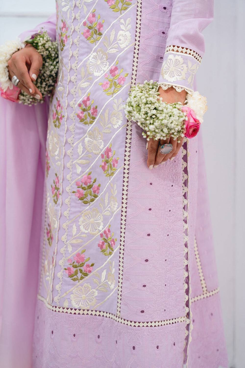 Vintage | Eid Edit 24 | Anamika - Pakistani Designer Dress - by Vintage | Type: Luxury - 100% Original at Saira Sultan