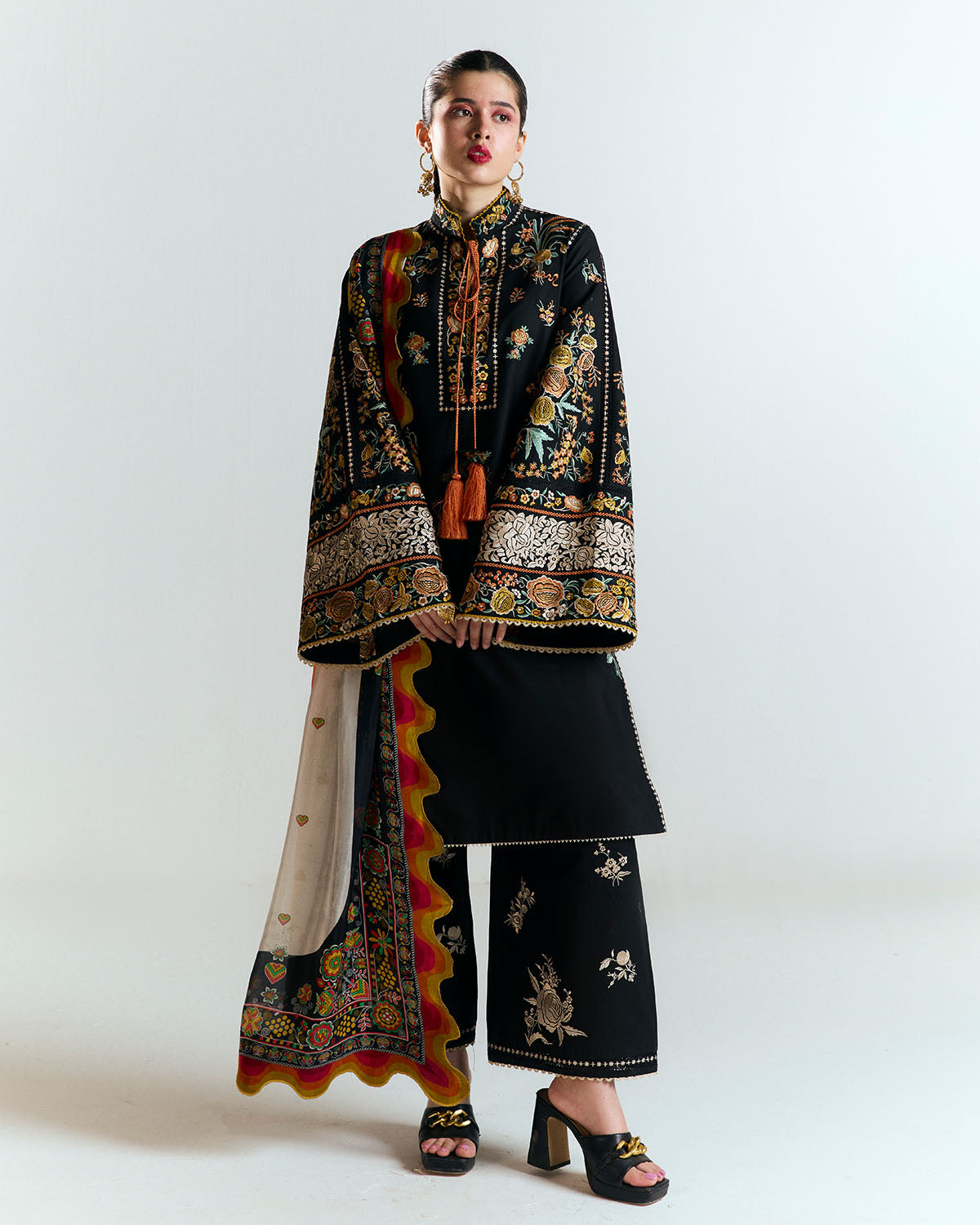 Jugnu | SS 25 | Gulbar XS Black Cotton