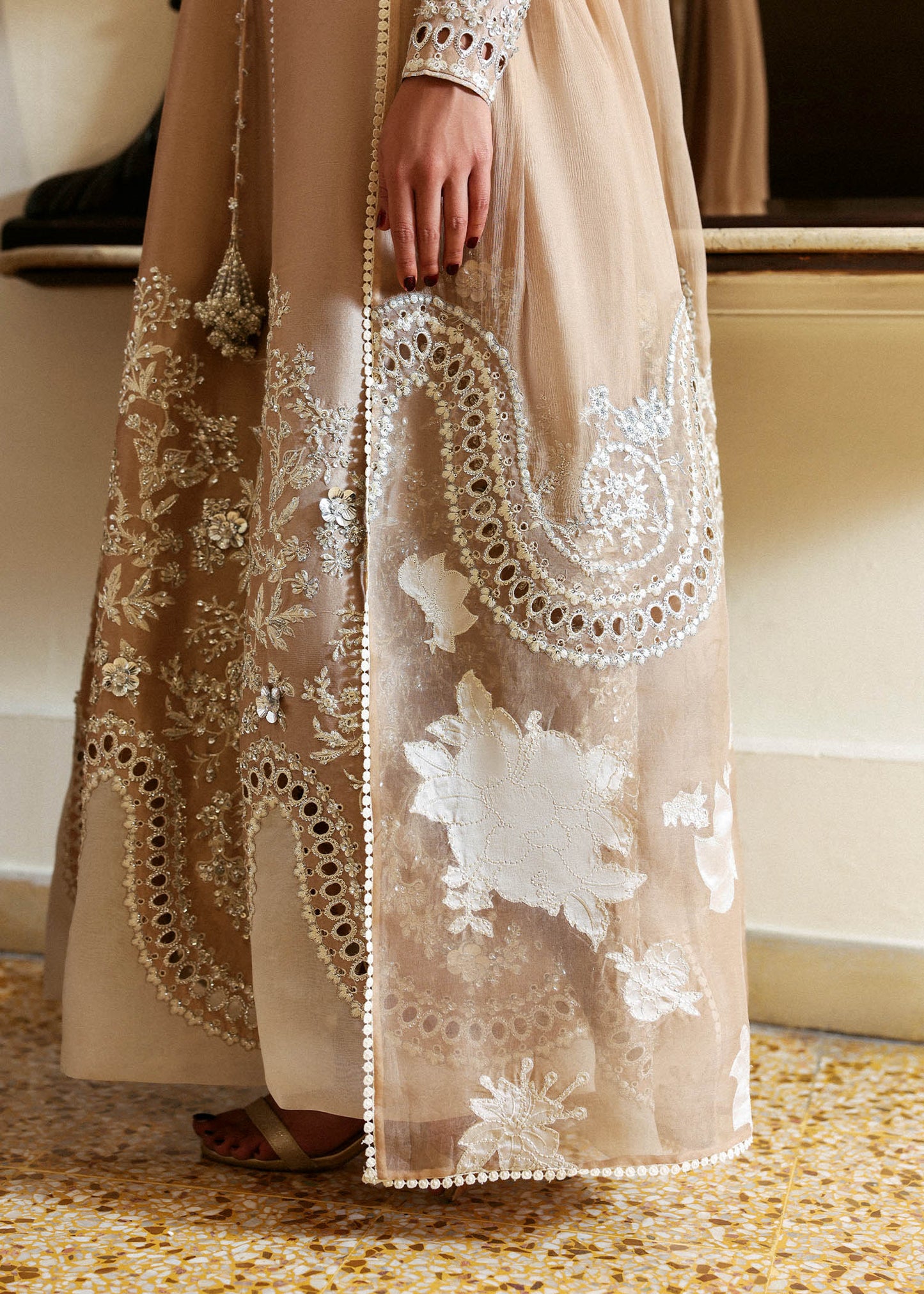 Hussain Rehar I The Scent Luxury Pret 25 I Aeris - Pakistani Designer Dress - by Hussain Rehar - Type : Ladies Clothes - 100% Original at Saira Sultan