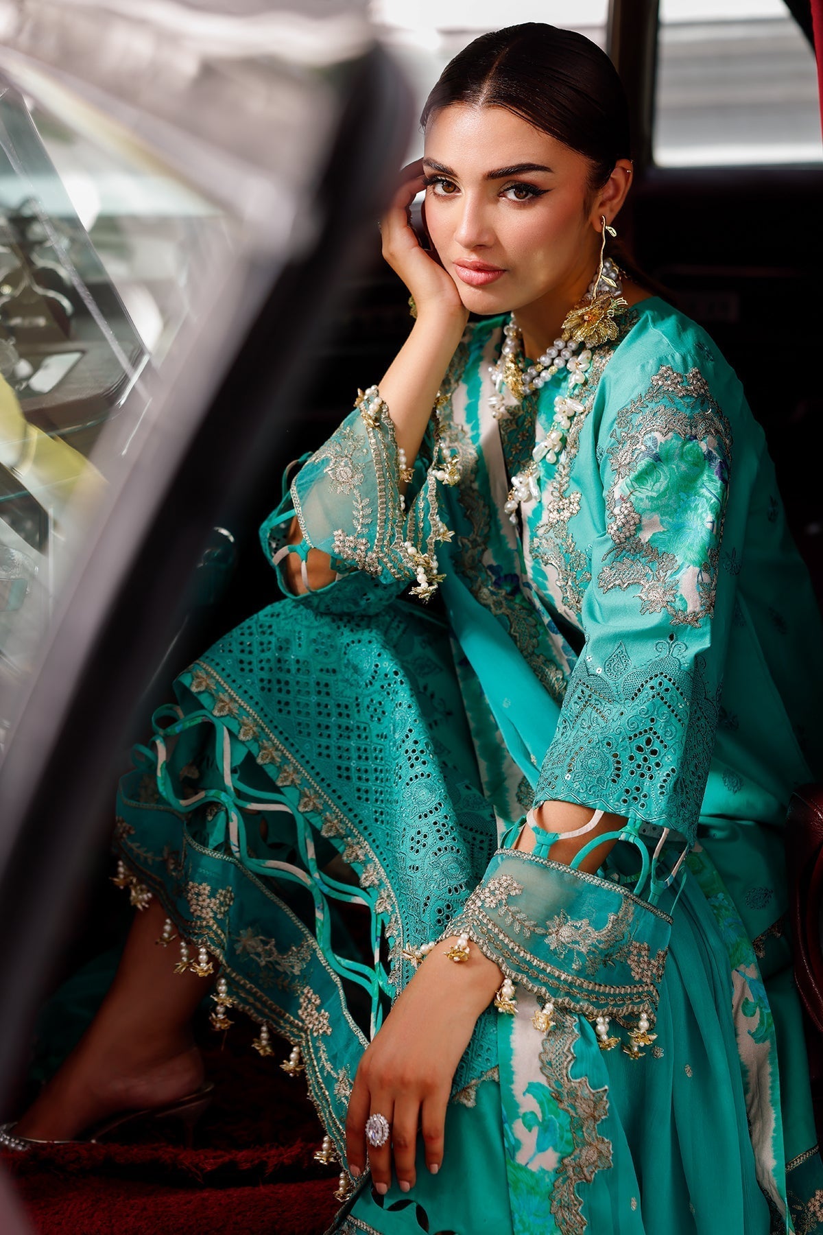 Charizma | Tabeer Lawn Vol 25 | CT5-15 XL Teal Lawn