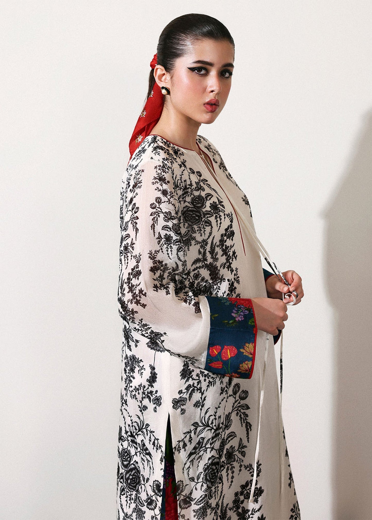 Hussain Rehar | Pay Day | Ivraie - Pakistani Designer Dress - by Hussain Rehar - Type : Ladies Clothes - 100% Original at Saira Sultan