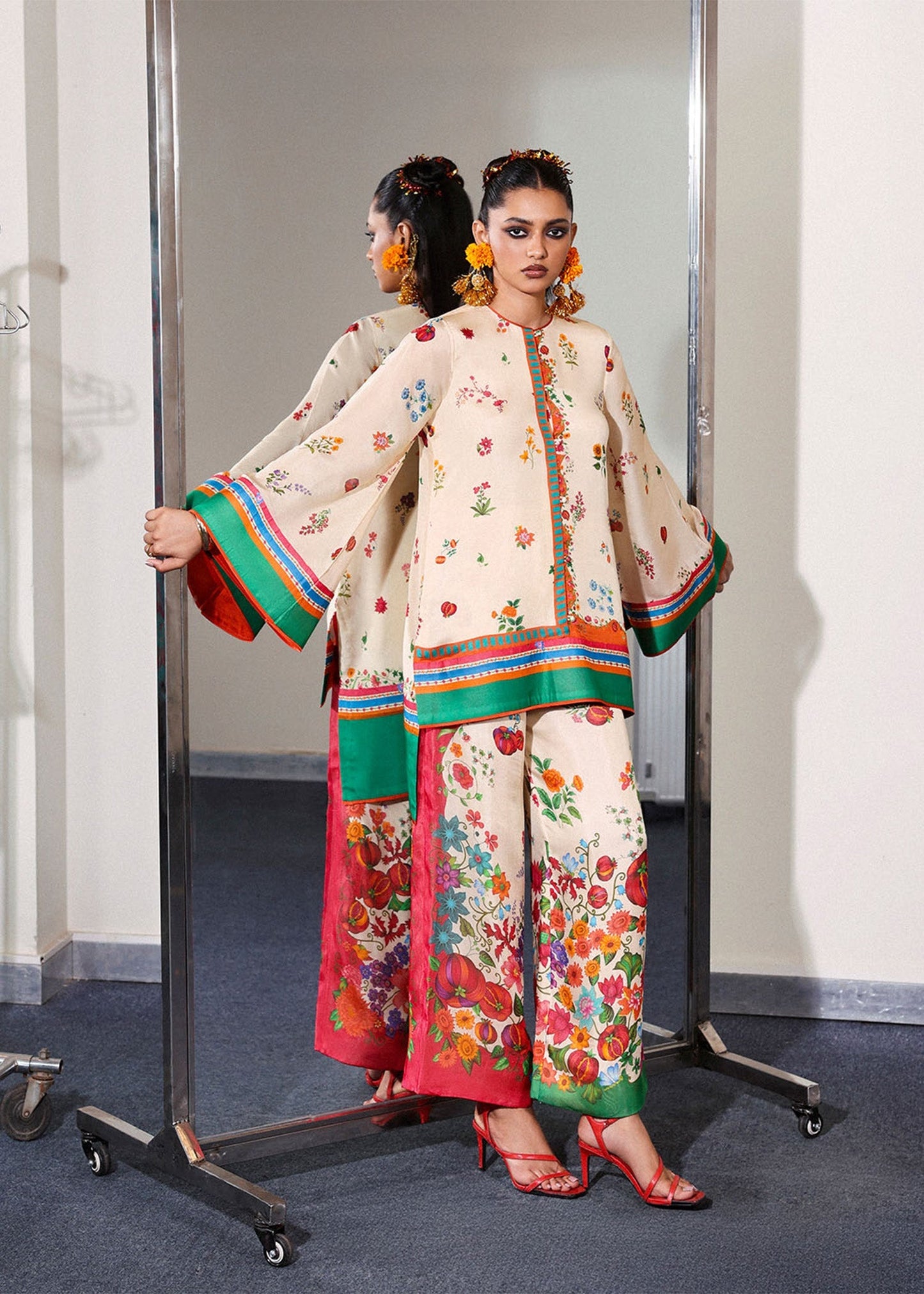 Hussain Rehar | Pay Day | Coraline - Pakistani Designer Dress - by Hussain Rehar - Type : Ladies Clothes - 100% Original at Saira Sultan