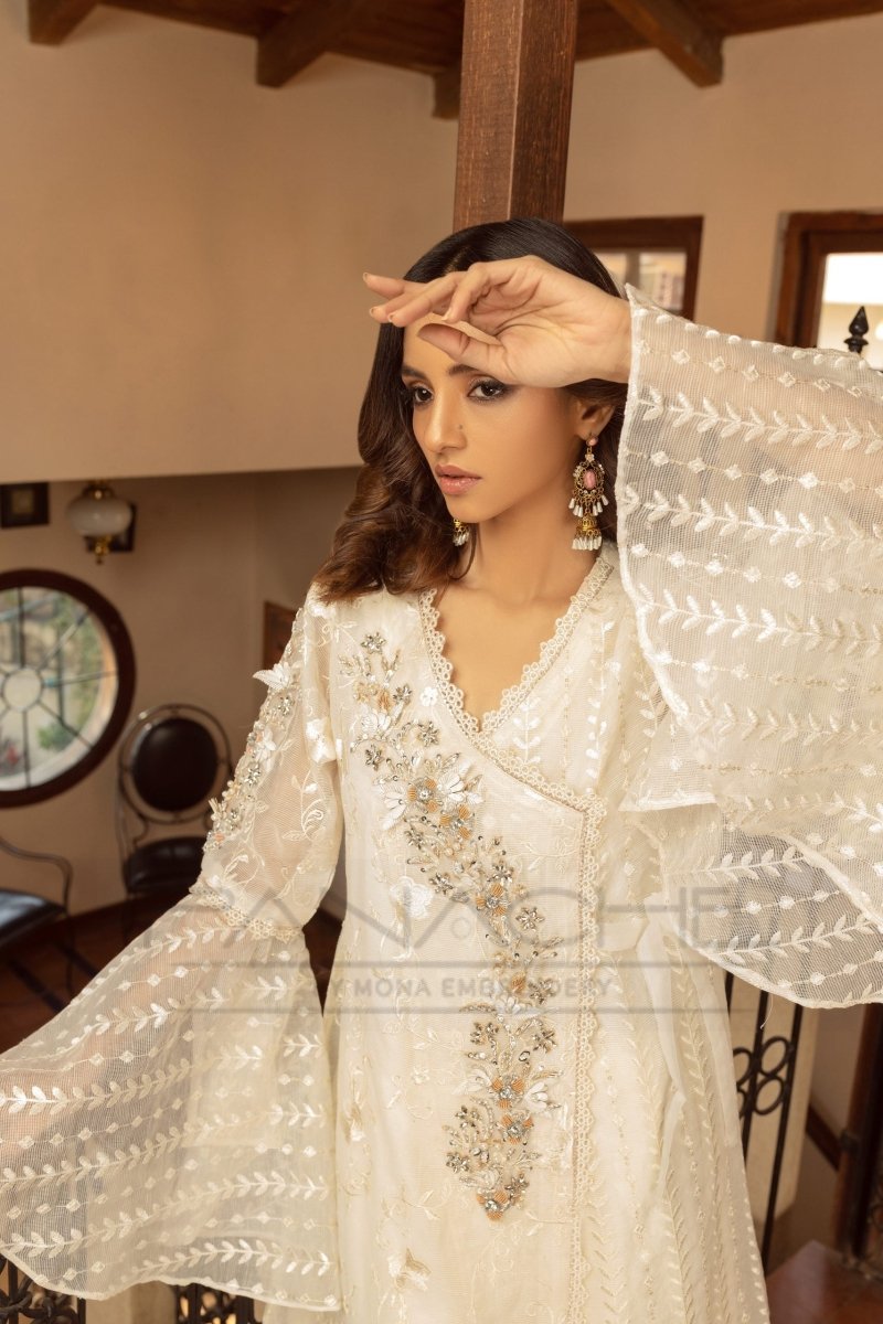Panache | Pret | White Mystique L