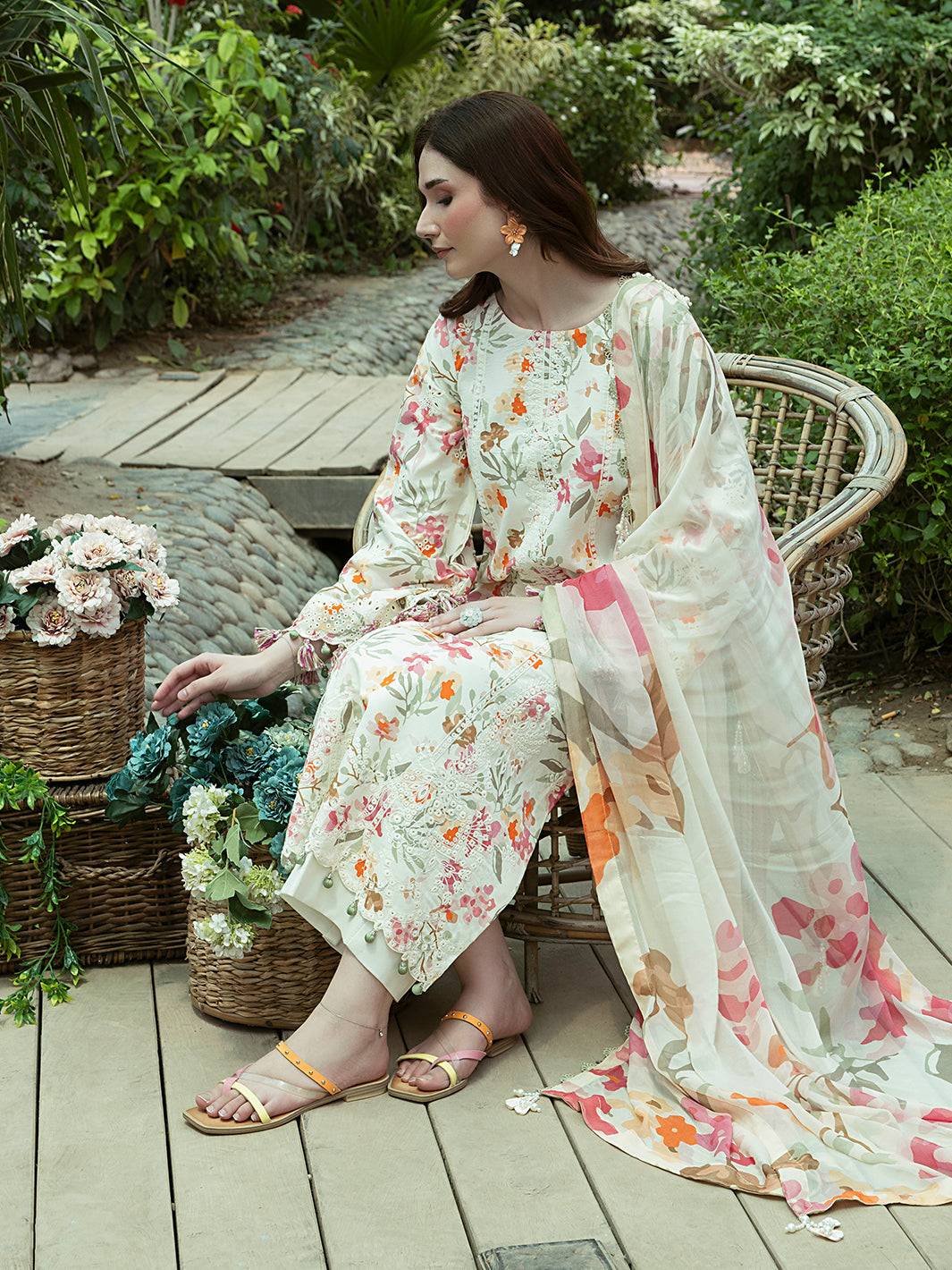 Izel | Oh Spring Lawn 25 | WISTERIA - Pakistani Designer Dress - by Izel | Type: Ladies Clothes - 100% Original at Saira Sultan