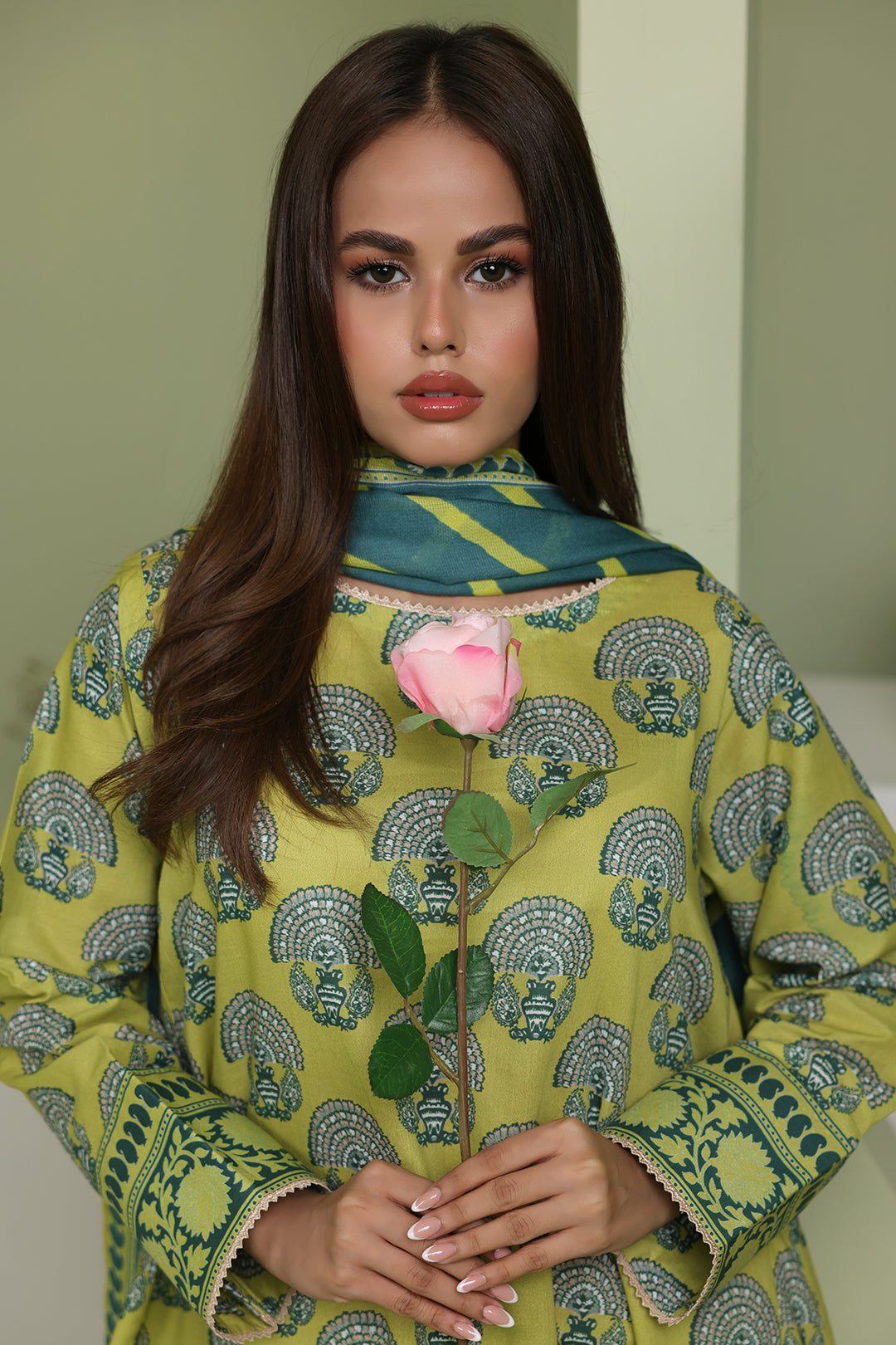 Zellbury | Unstitched 3 Piece Lawn | Shirt Shalwar Dupatta - 1720 Default Title