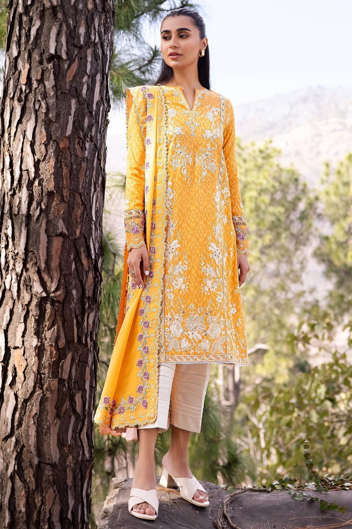 Zaha | Lawn 24 | NARINA (ZL24-15 A) - Pakistani Designer Dress - by Zaha | Type: Luxury - 100% Original at Saira Sultan