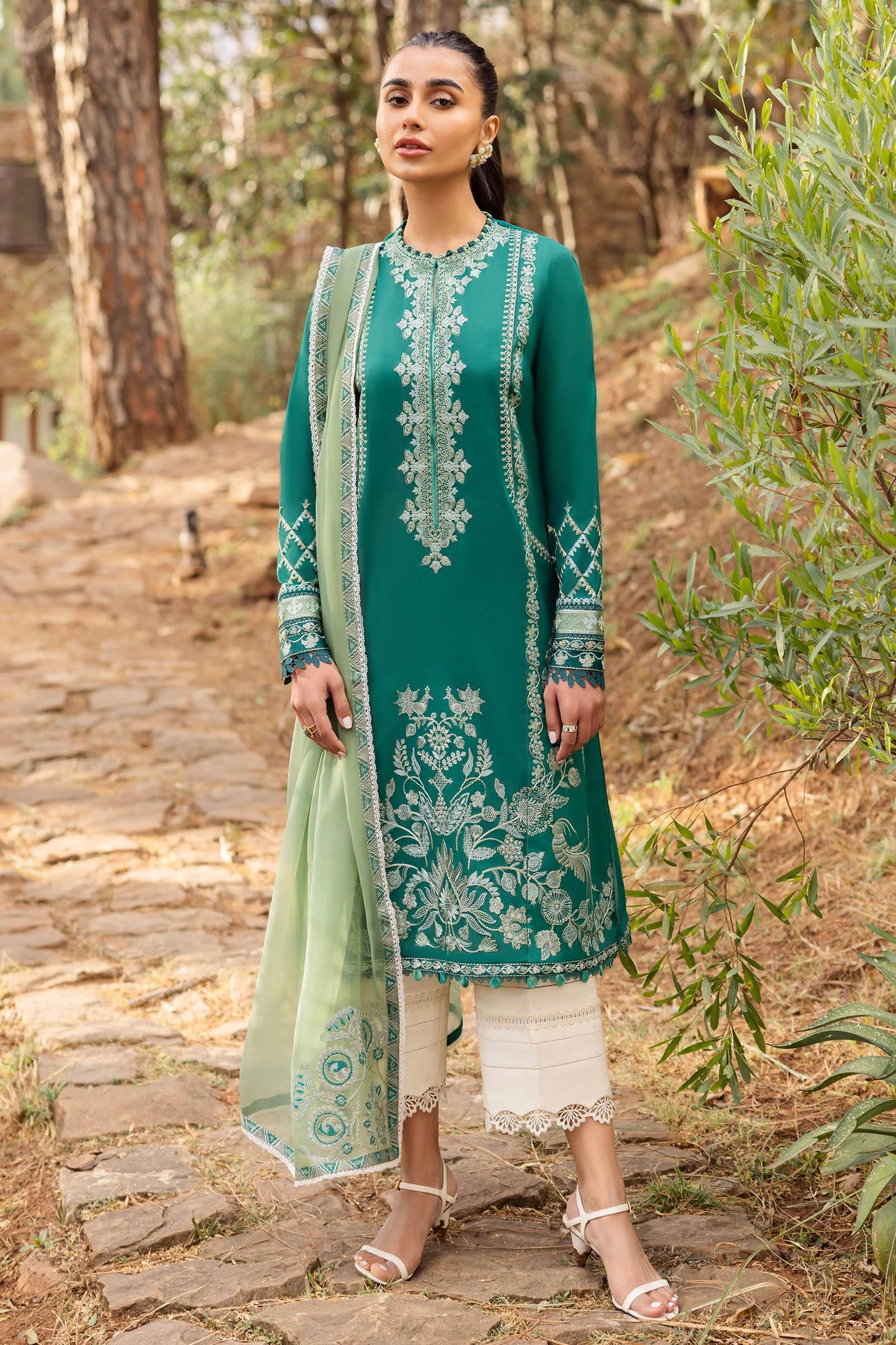Zaha | Lawn 24 | VEJAH (ZL24-11 B) - Pakistani Designer Dress - by Zaha | Type: Luxury - 100% Original at Saira Sultan