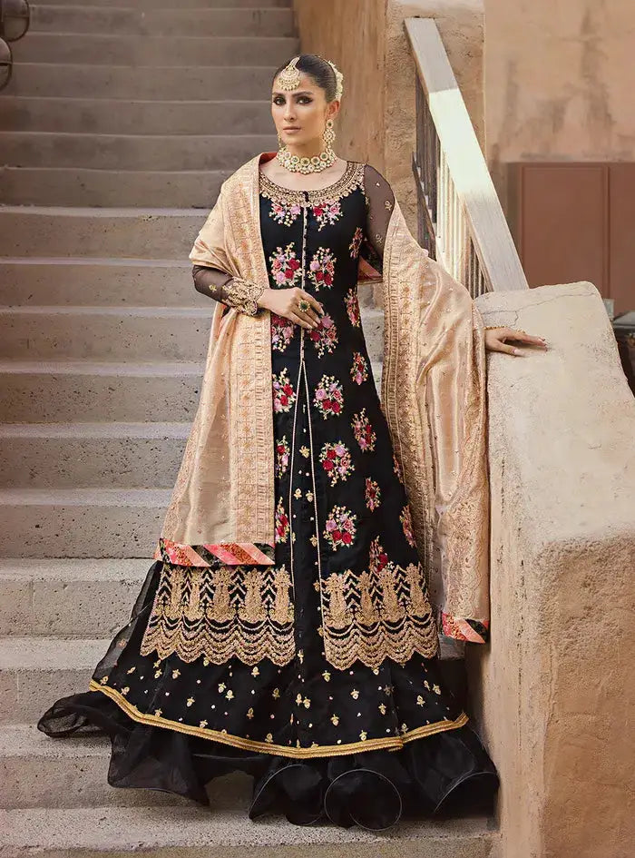 Zainab Chottani | Wedding Festive 23 | Dilbahar - Pakistani Designer Dress - by Zainab Chottani | Type: Bridal - 100% Original at Saira Sultan
